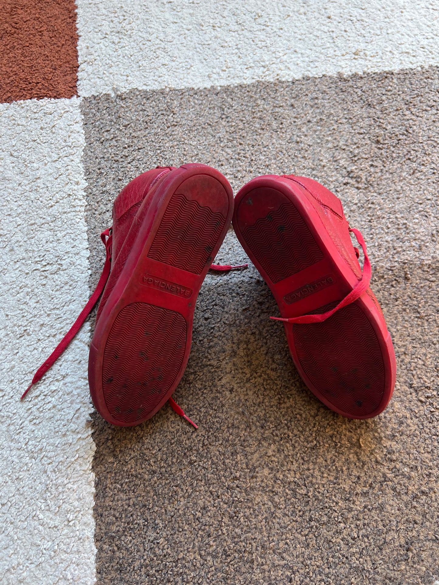 Balenciaga Arena (39)