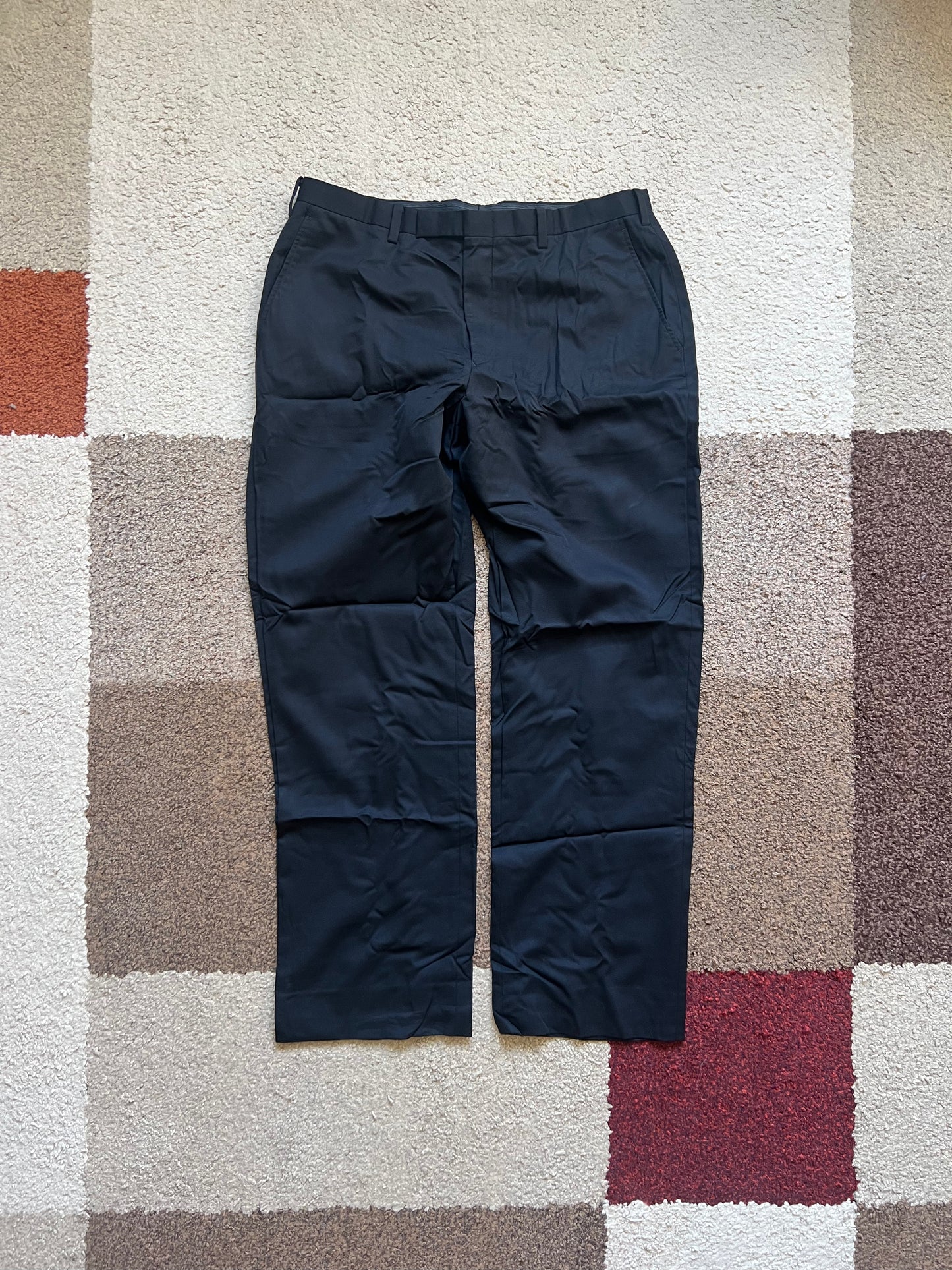 Burberry Pants (M)
