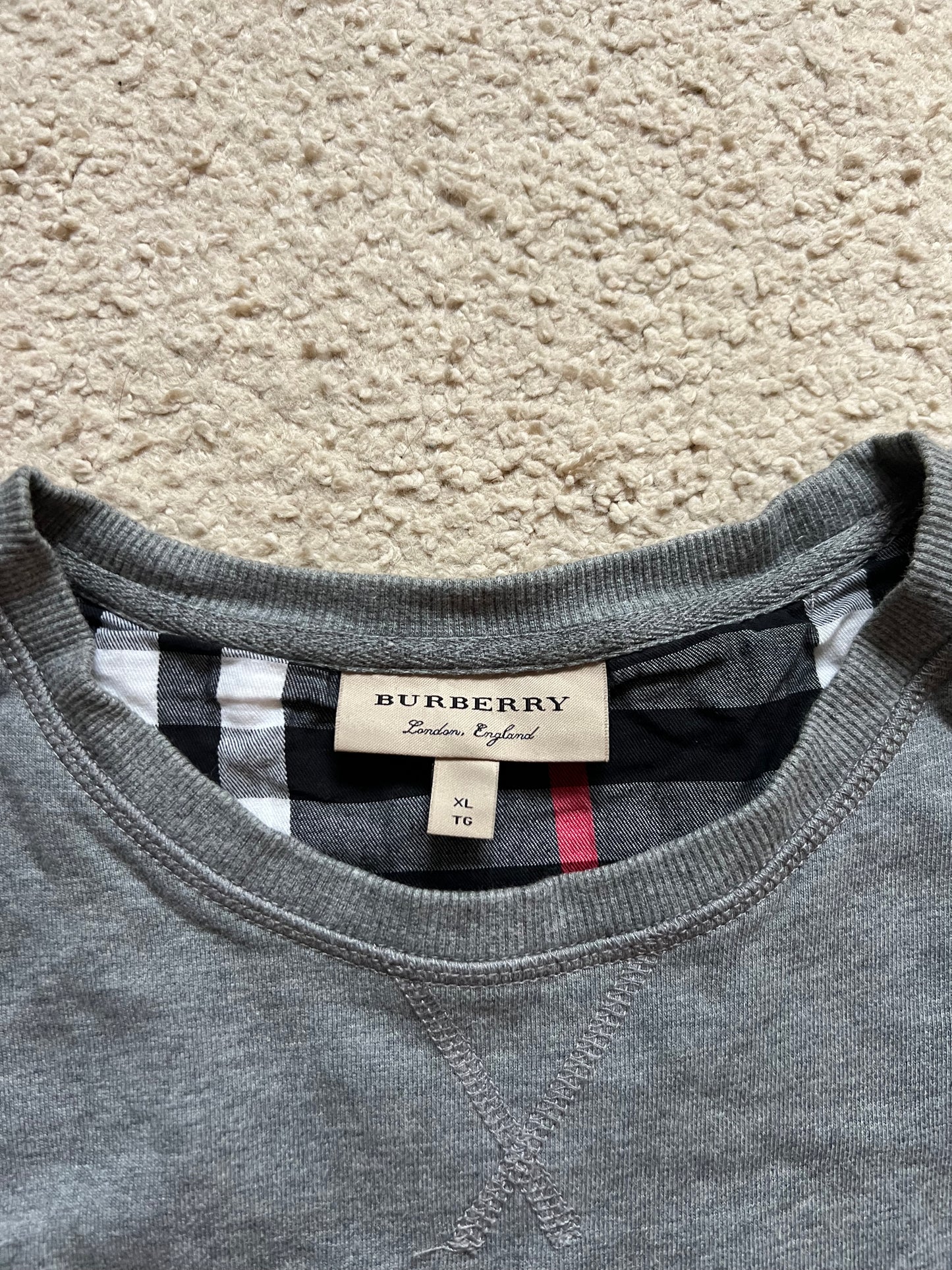 Burberry Sweater (XL)