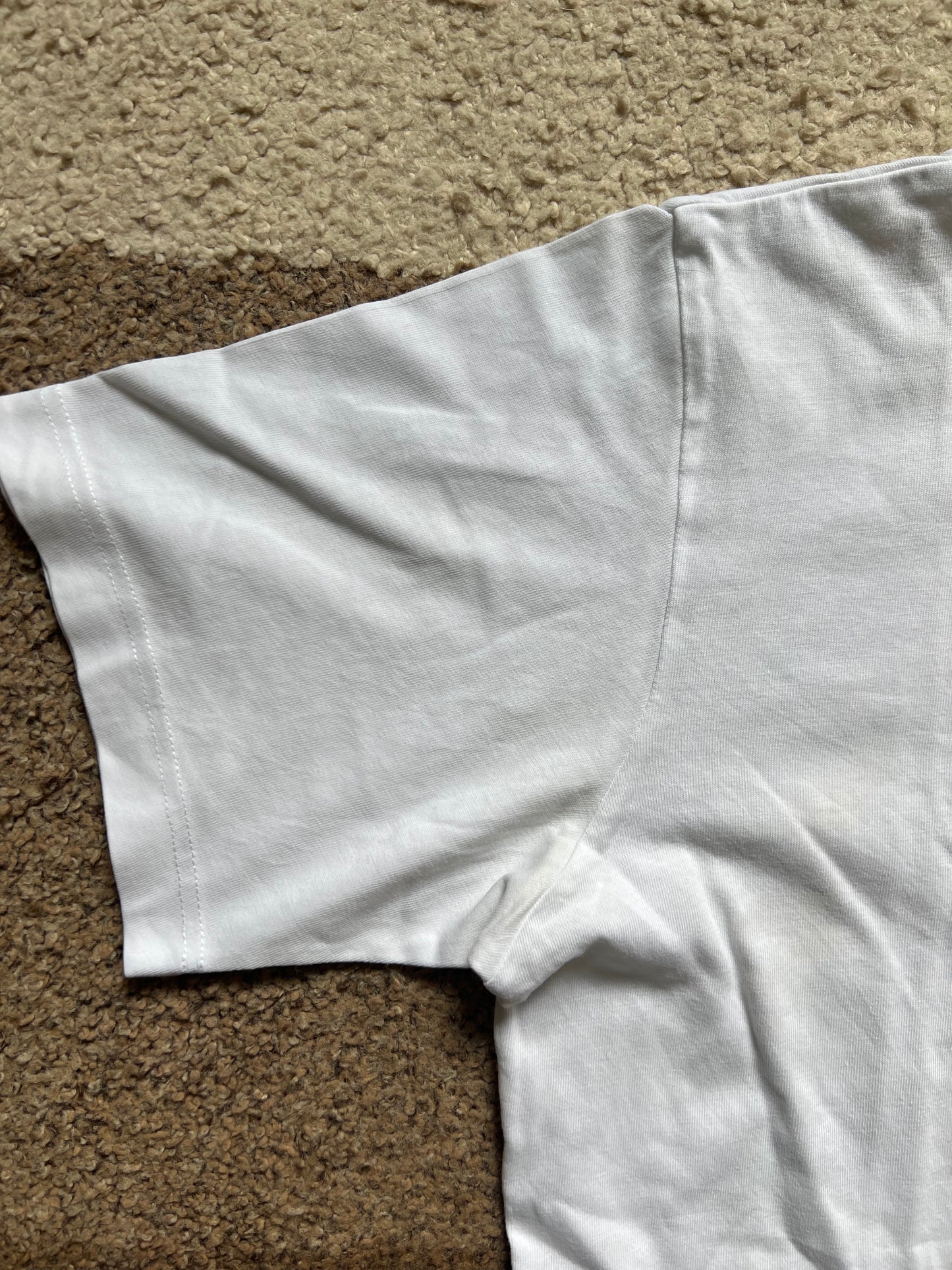 Comme Des Garcons T-Shirt (L)