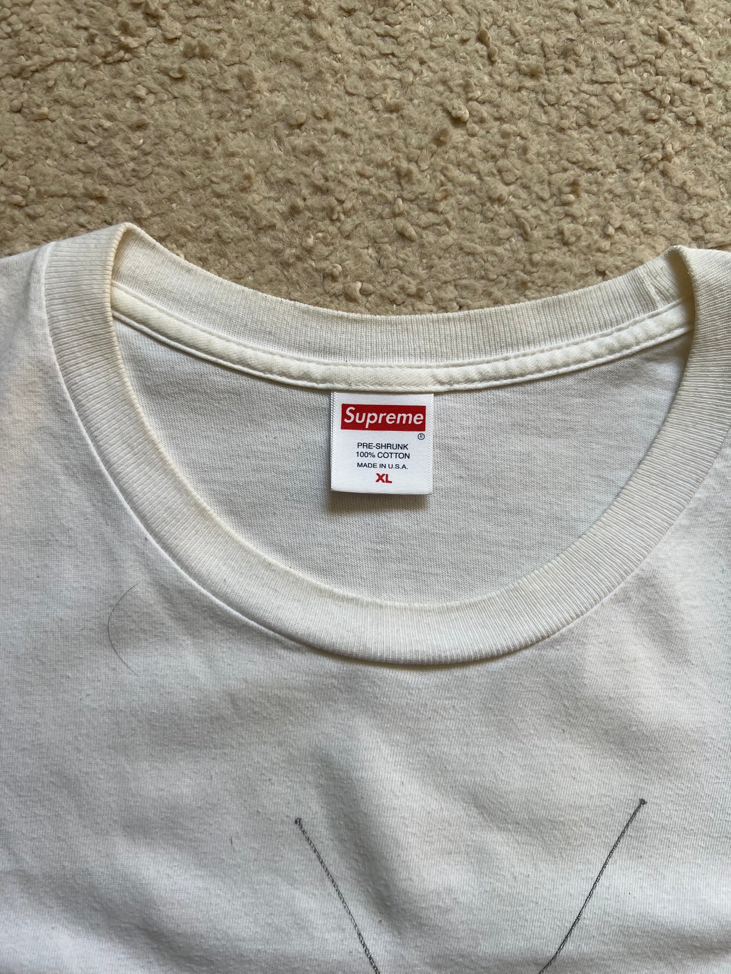 Supreme T-Shirt (XL)
