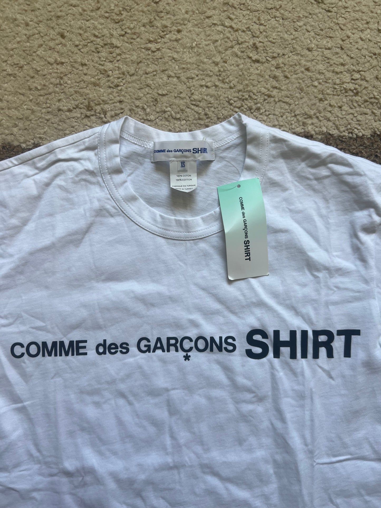 Comme Des Garcons T-Shirt (XS)