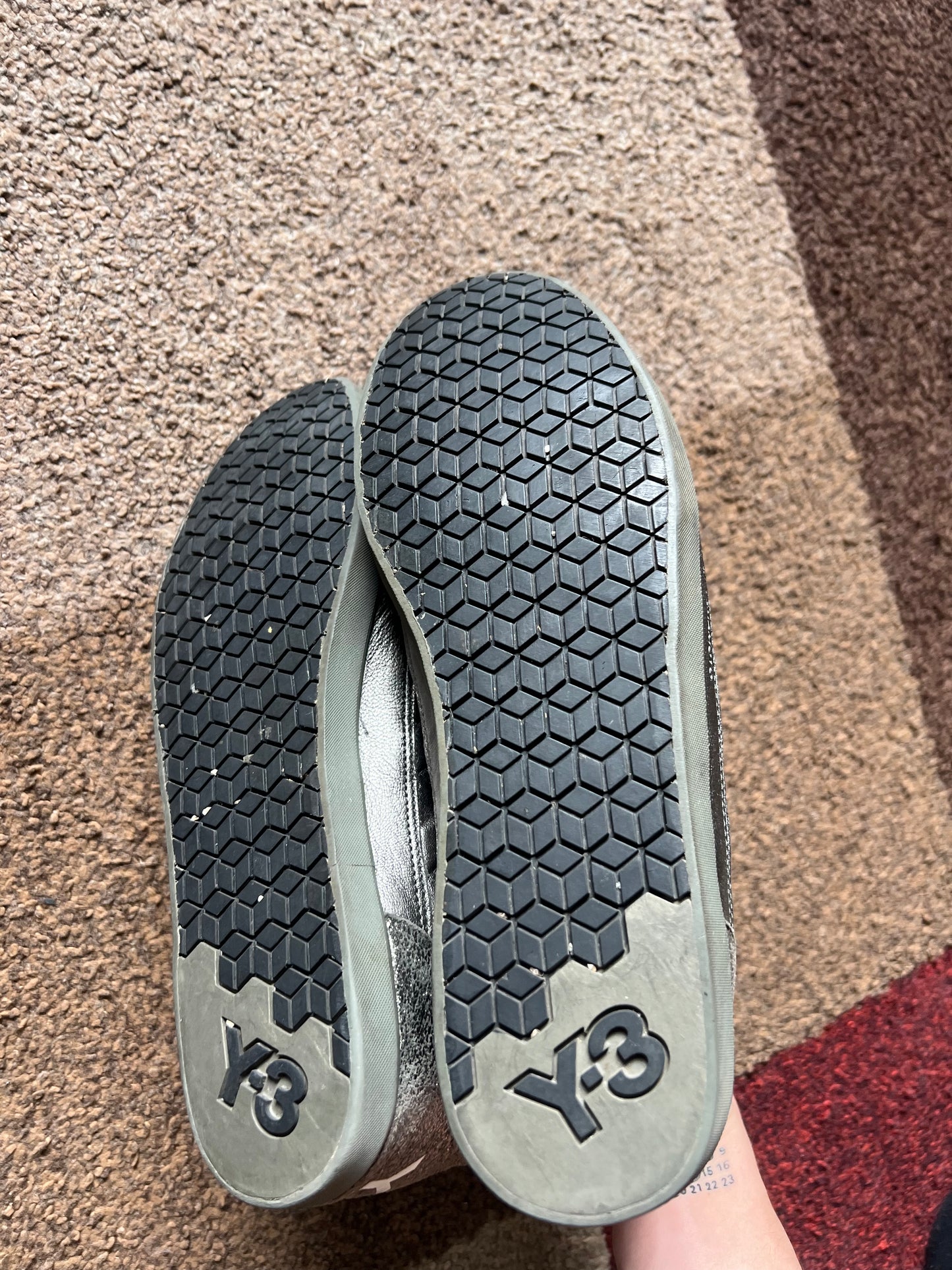 Y-3 Yohji Yamamoto Sneaker (44)