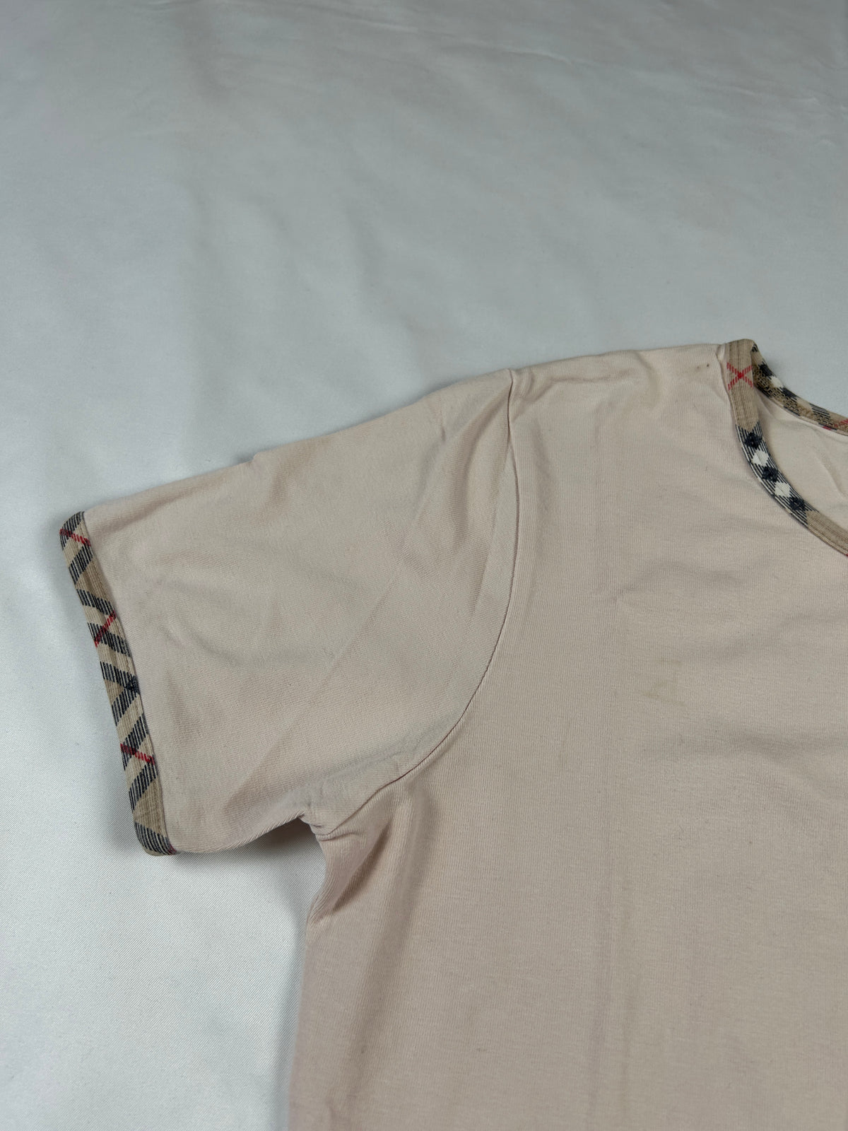 Burberry T-Shirt (S)