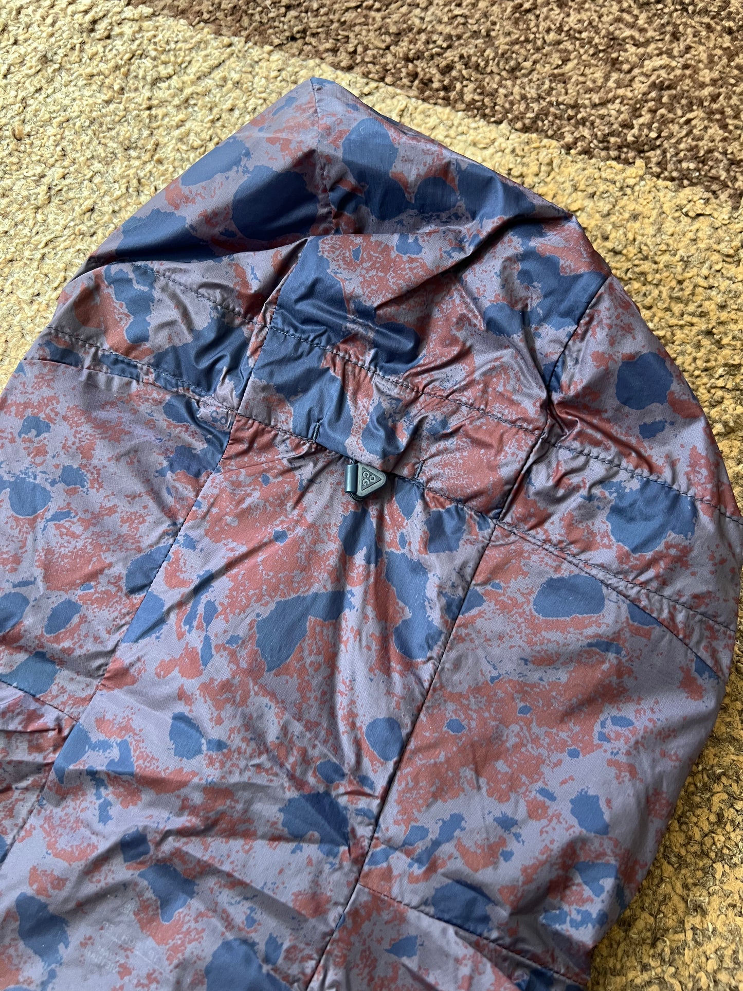 Nike ACG Windprrof Jacke (XS)
