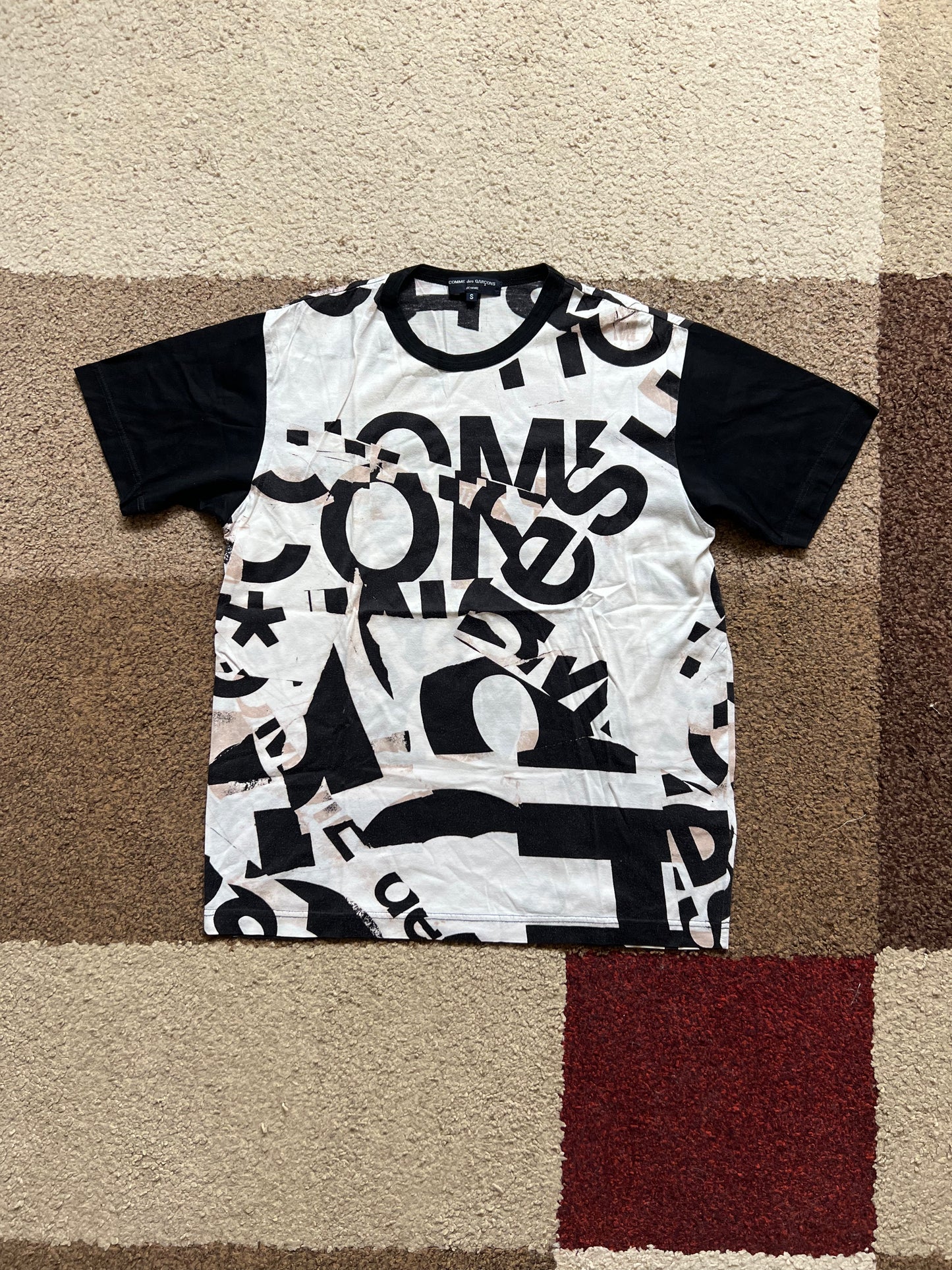 Comme Des Garcons Homme T-Shirt (S)