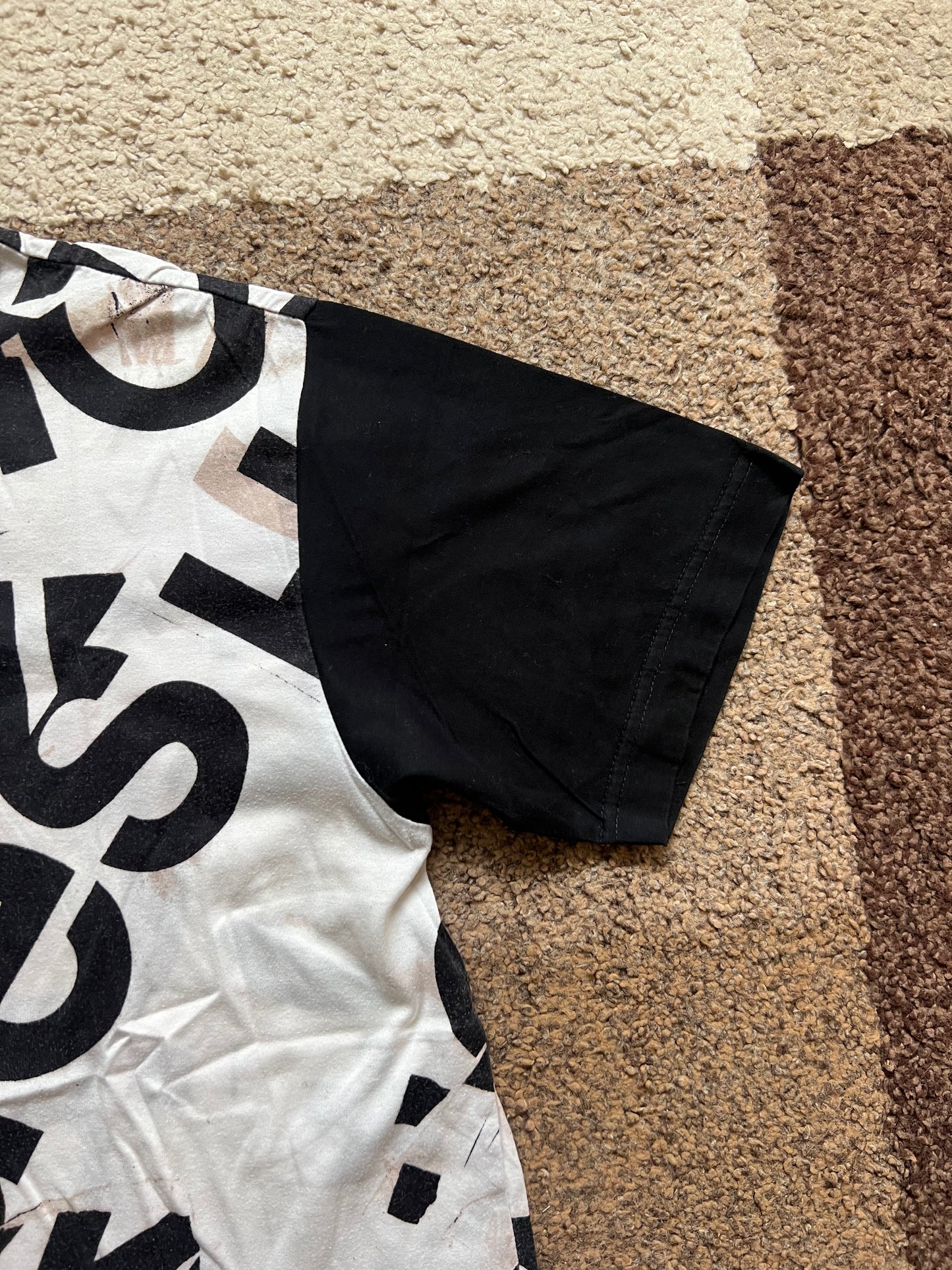 Comme Des Garcons Homme T-Shirt (S)