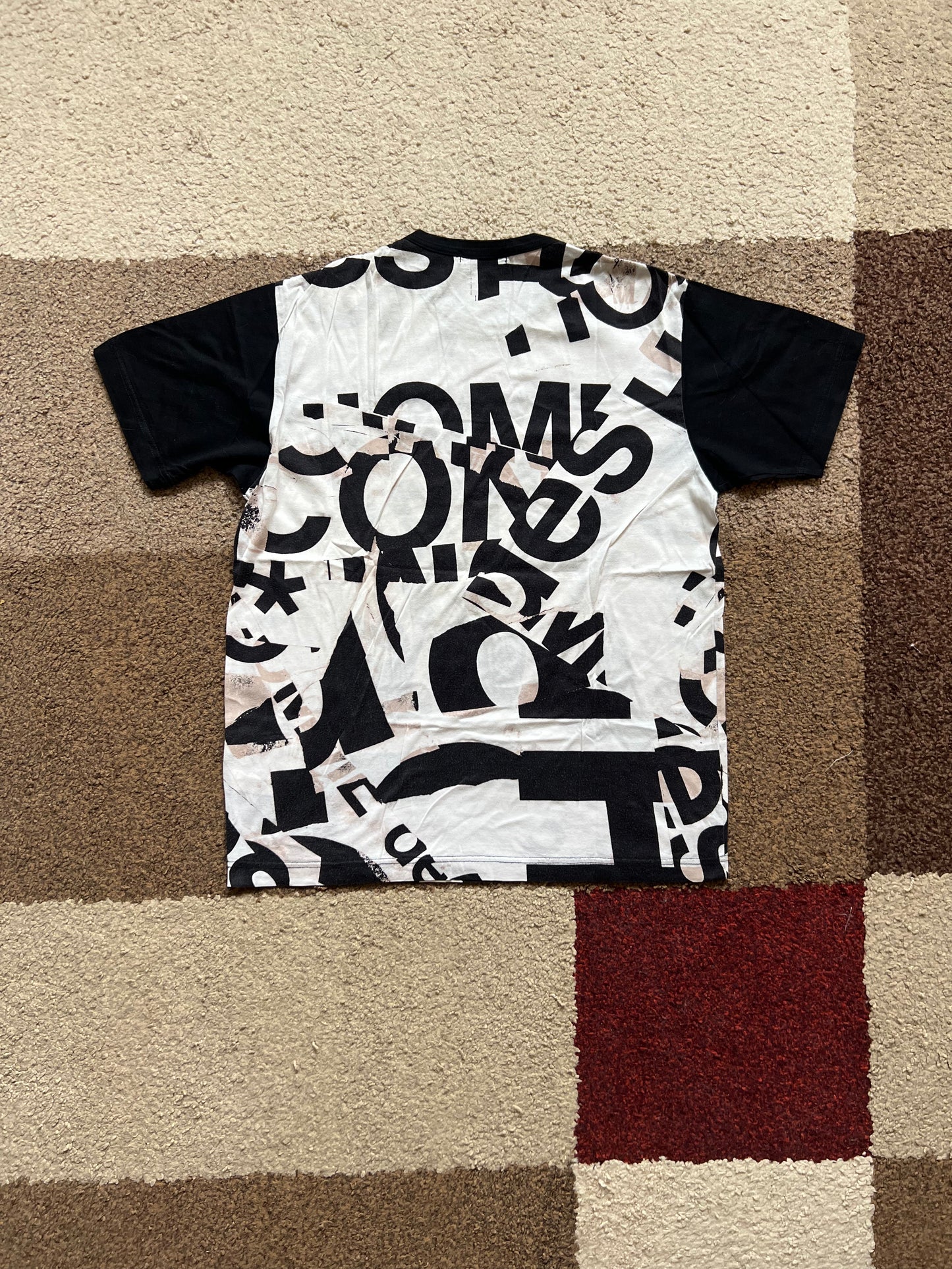 Comme Des Garcons Homme T-Shirt (S)
