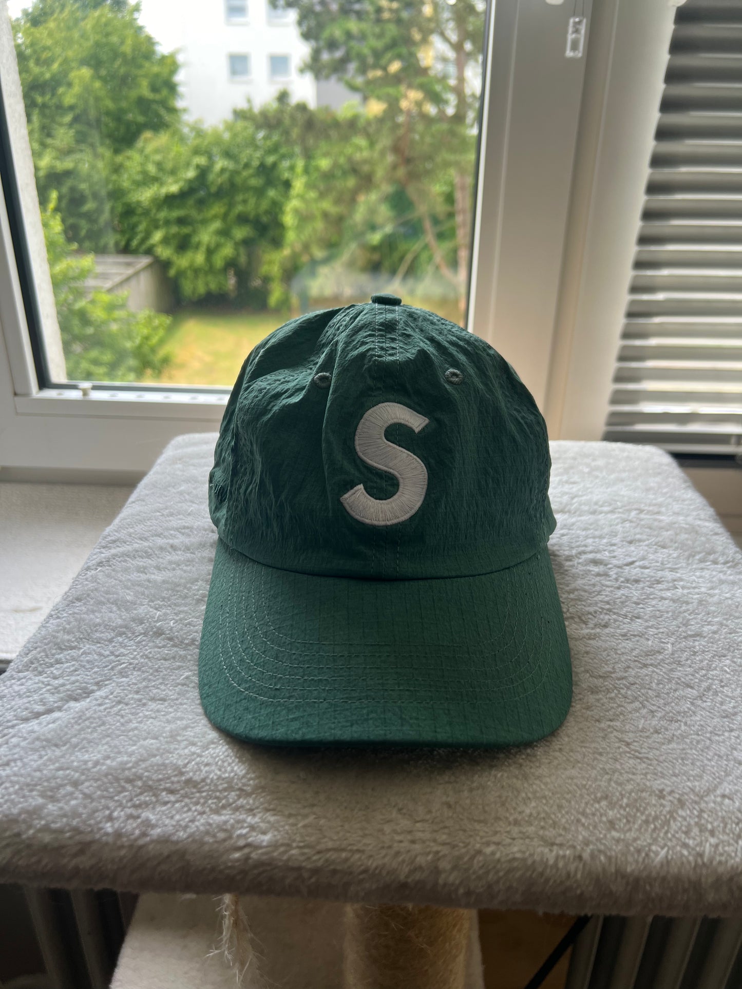 Supreme Cap