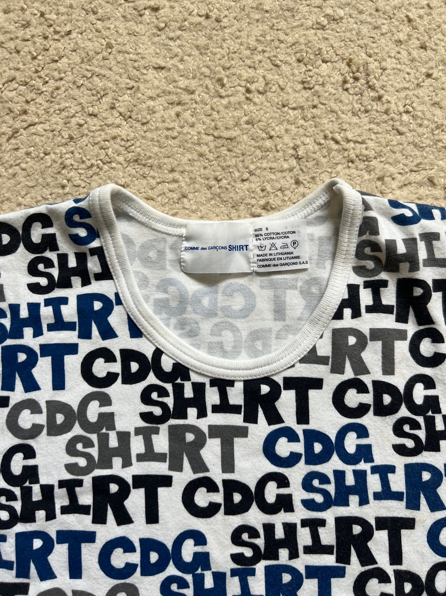 Comme Des Garcons T-Shirt (S)