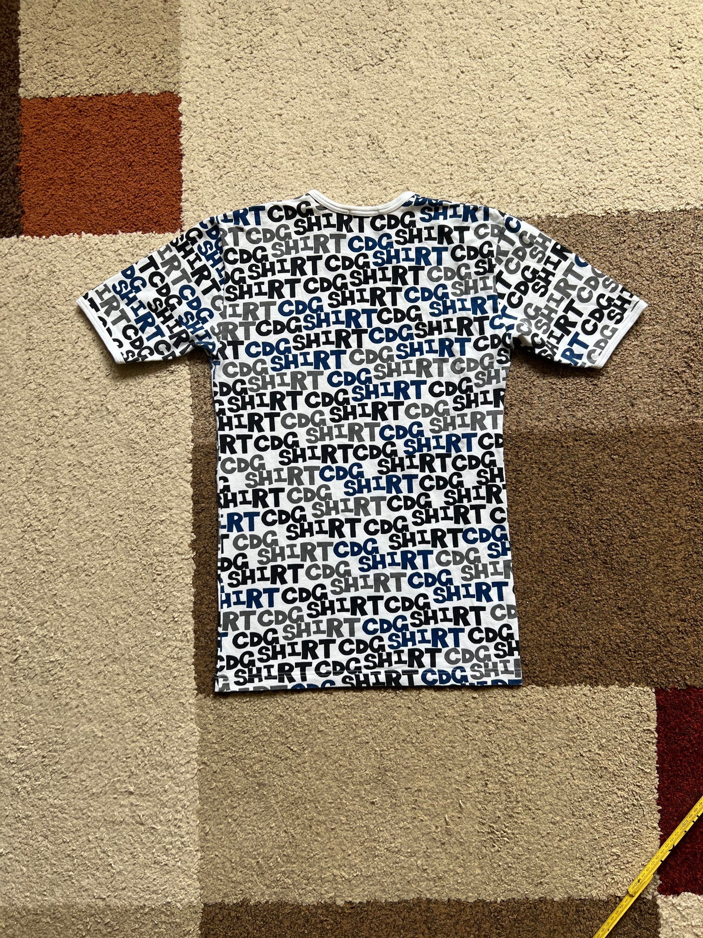 Comme Des Garcons T-Shirt (S)