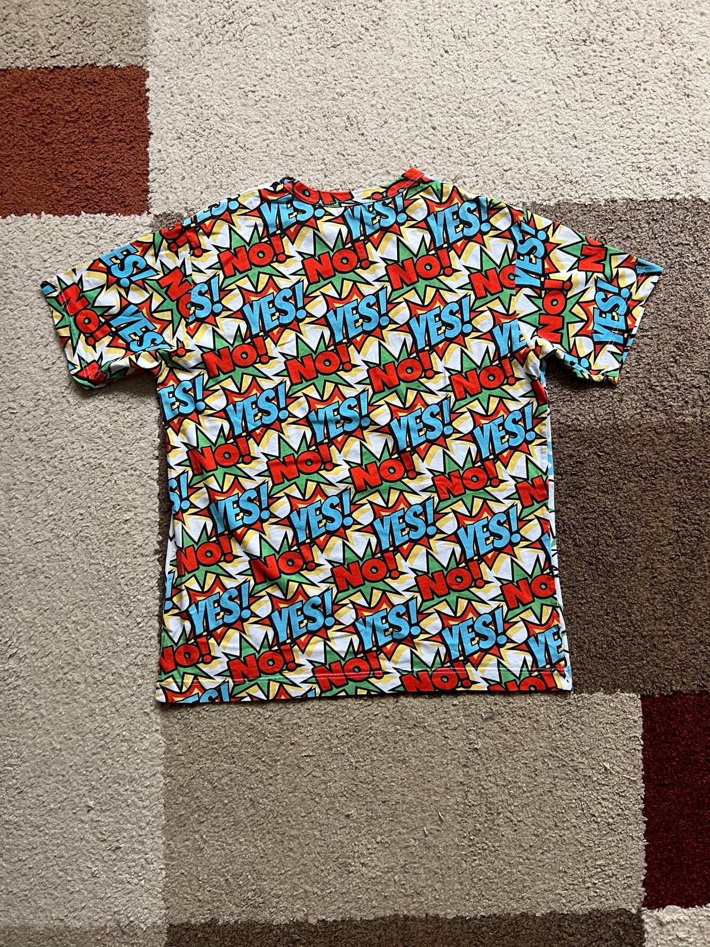 Comme Des Garcons T-Shirt (L)