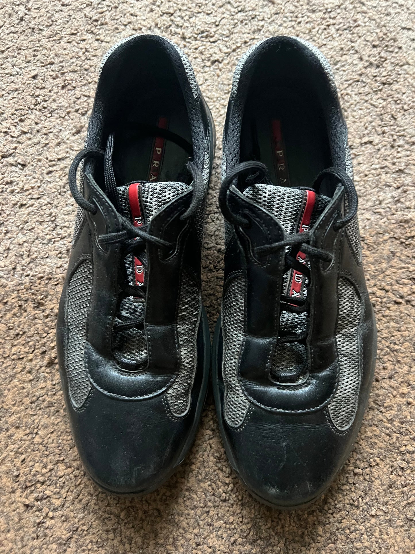 Prada Cups (40.5)