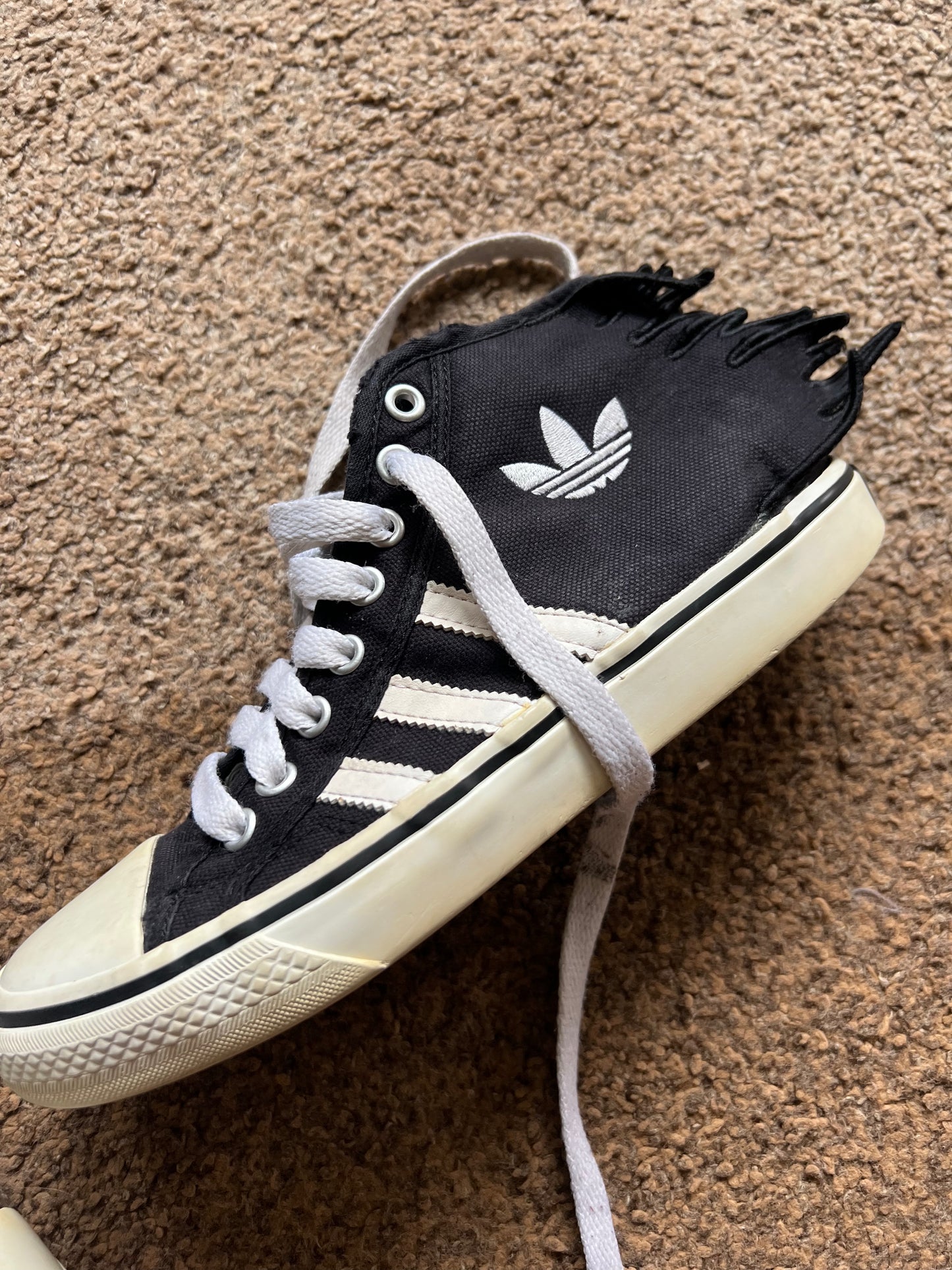 Jeremy Scott Adidas Nizza Sneaker (38)