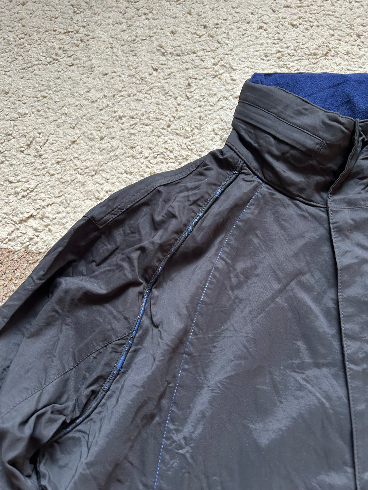 Burberry Jacket (M)