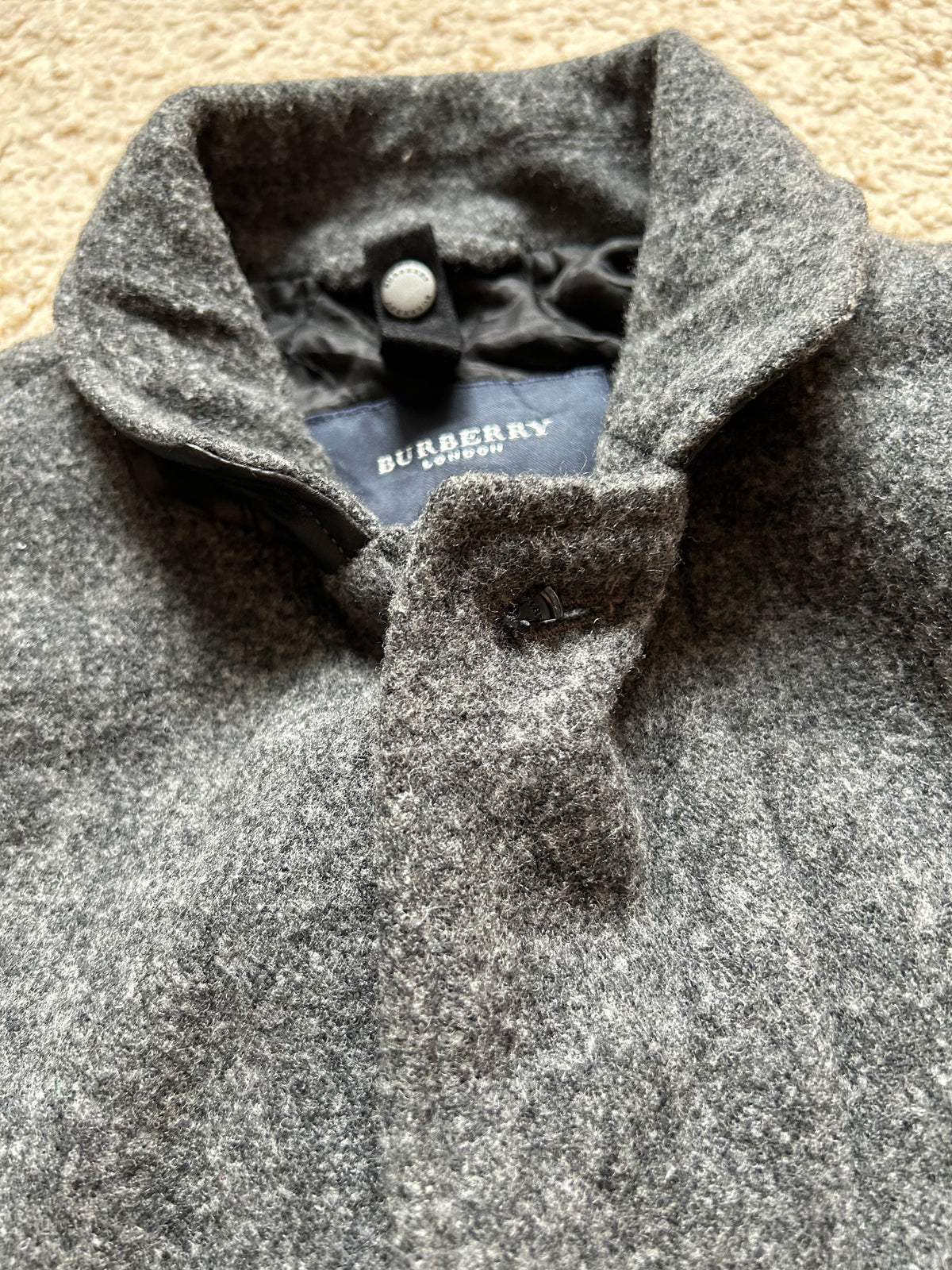 Burberry Jacket (M)