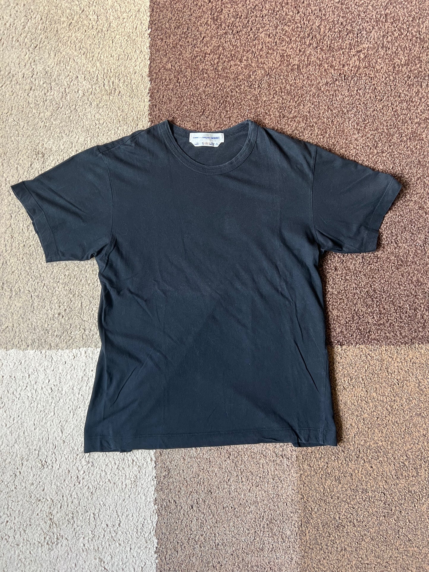 Comme Des Garcons T-Shirt (L)