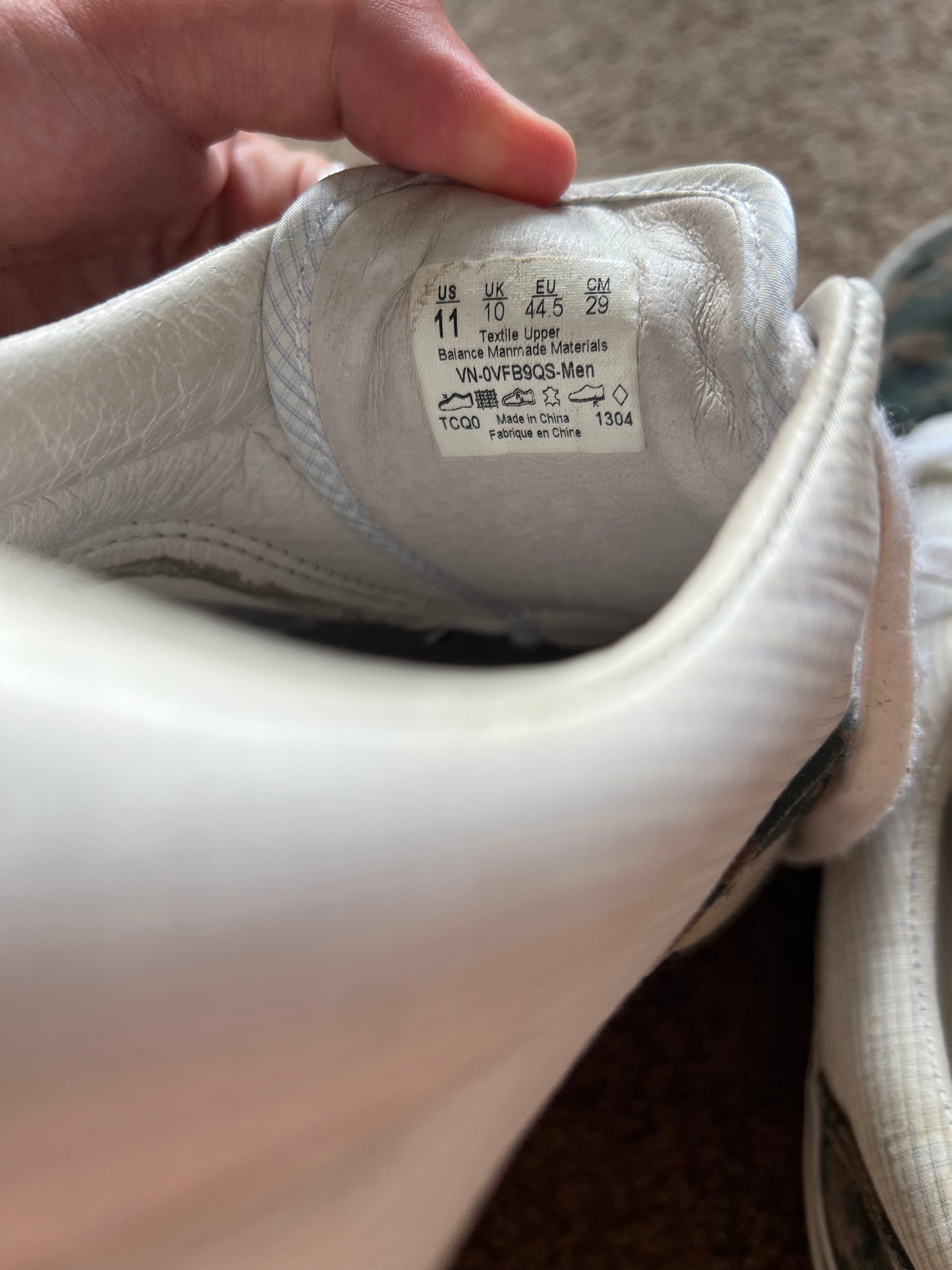 Comme Des Garcons x Supreme Vans (44.5)