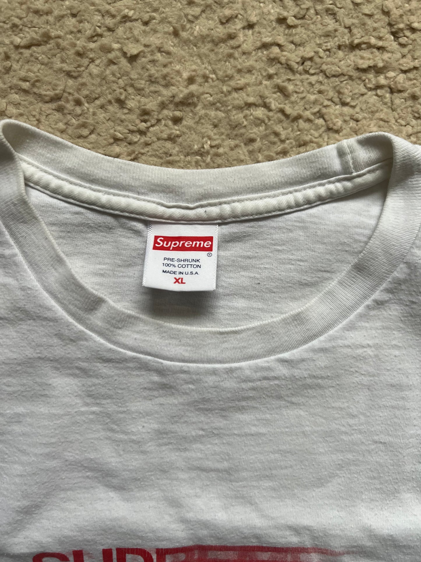 Supreme T-Shirt (XL)