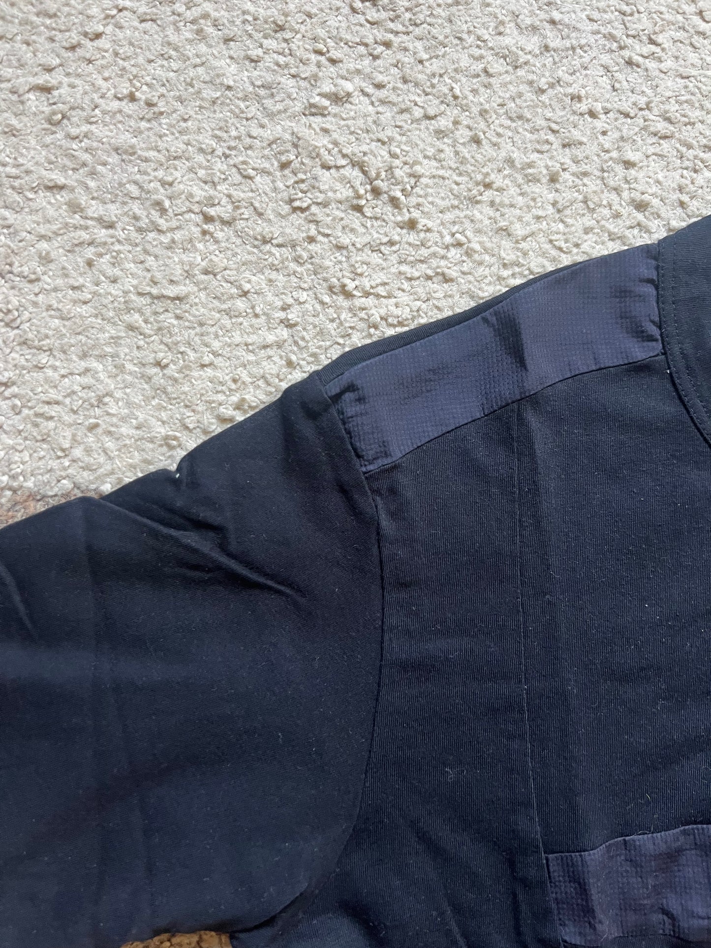 Comme Des Garcons T-Shirt (L)