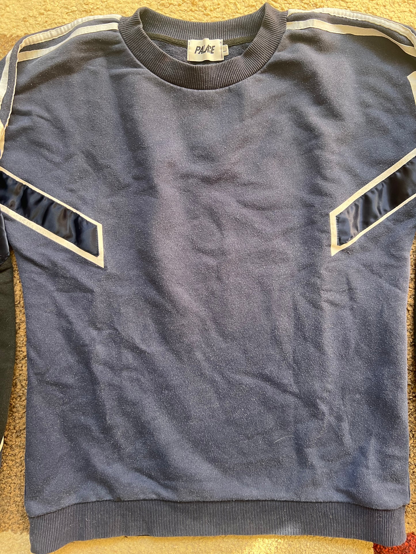 Palace Sweatshirt (L)