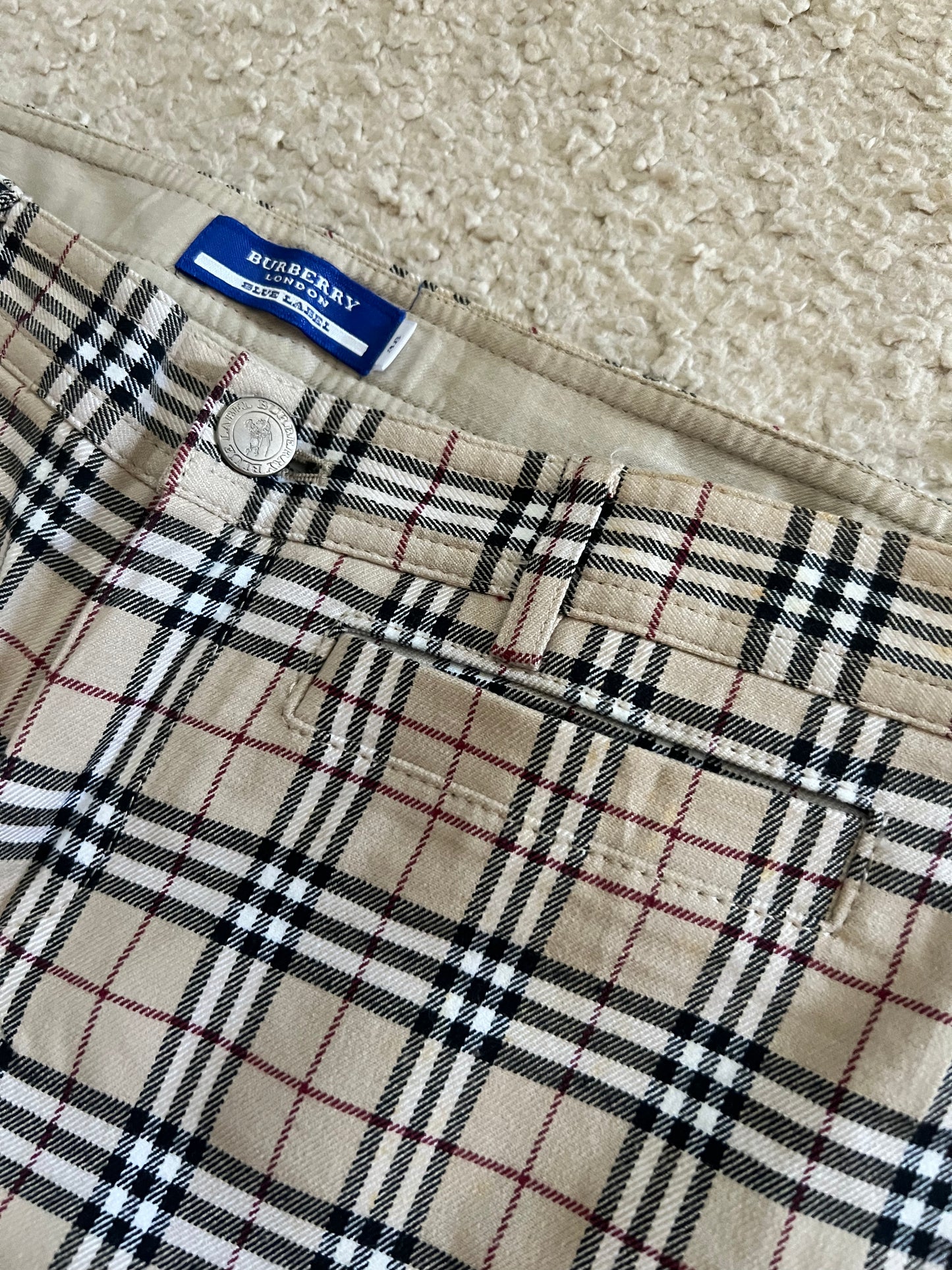 Burberry Pants (M)
