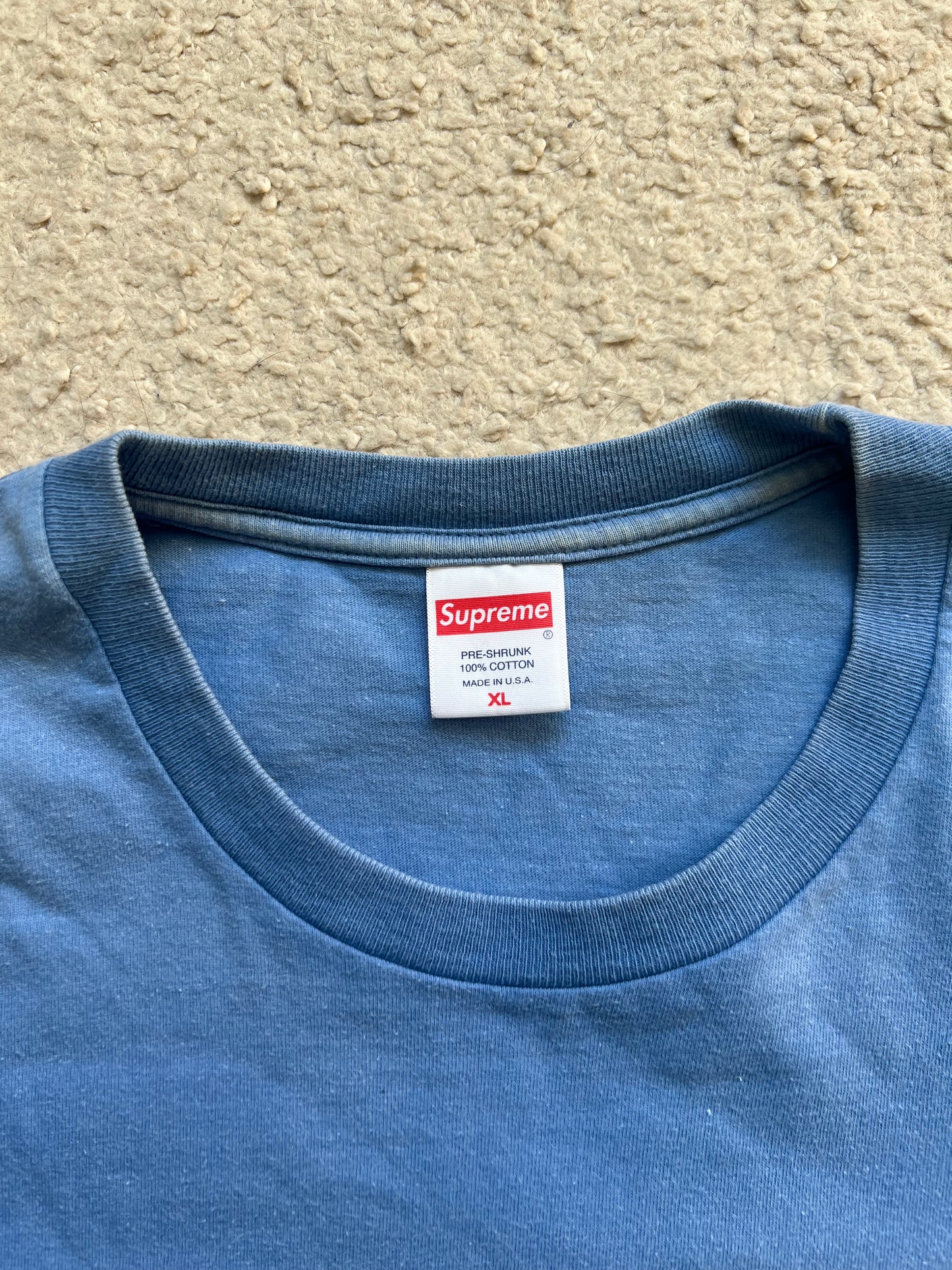 Supreme T-Shirt (XL)