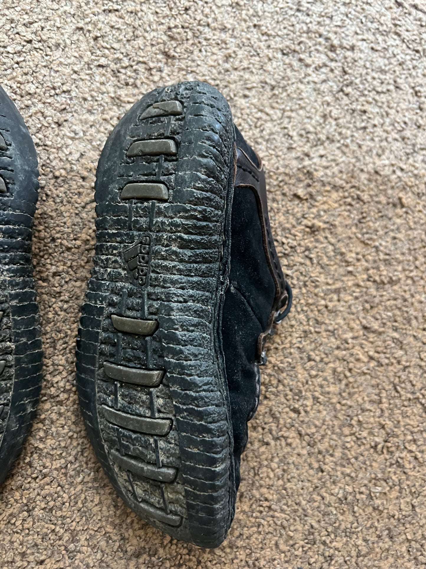 Adidas Sneaker (40)