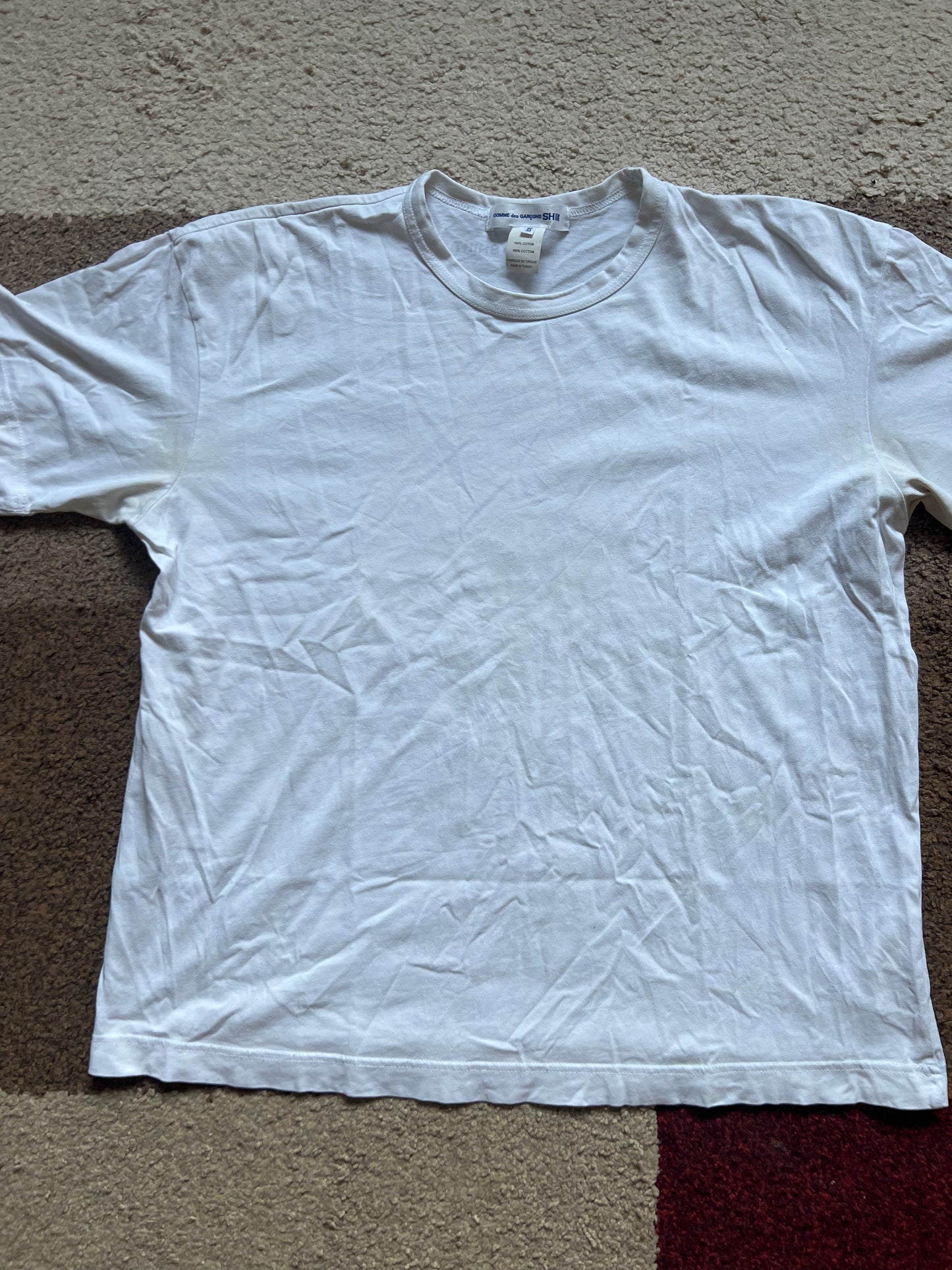 Comme Des Garcons T-Shirt (XS)