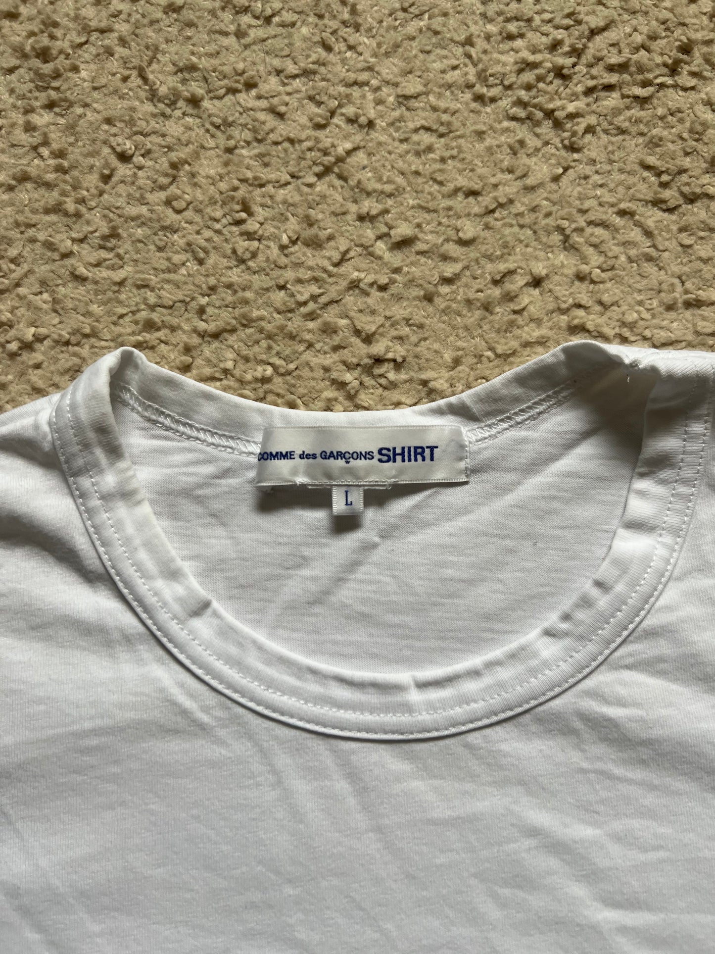 Comme Des Garcons T-Shirt (L)