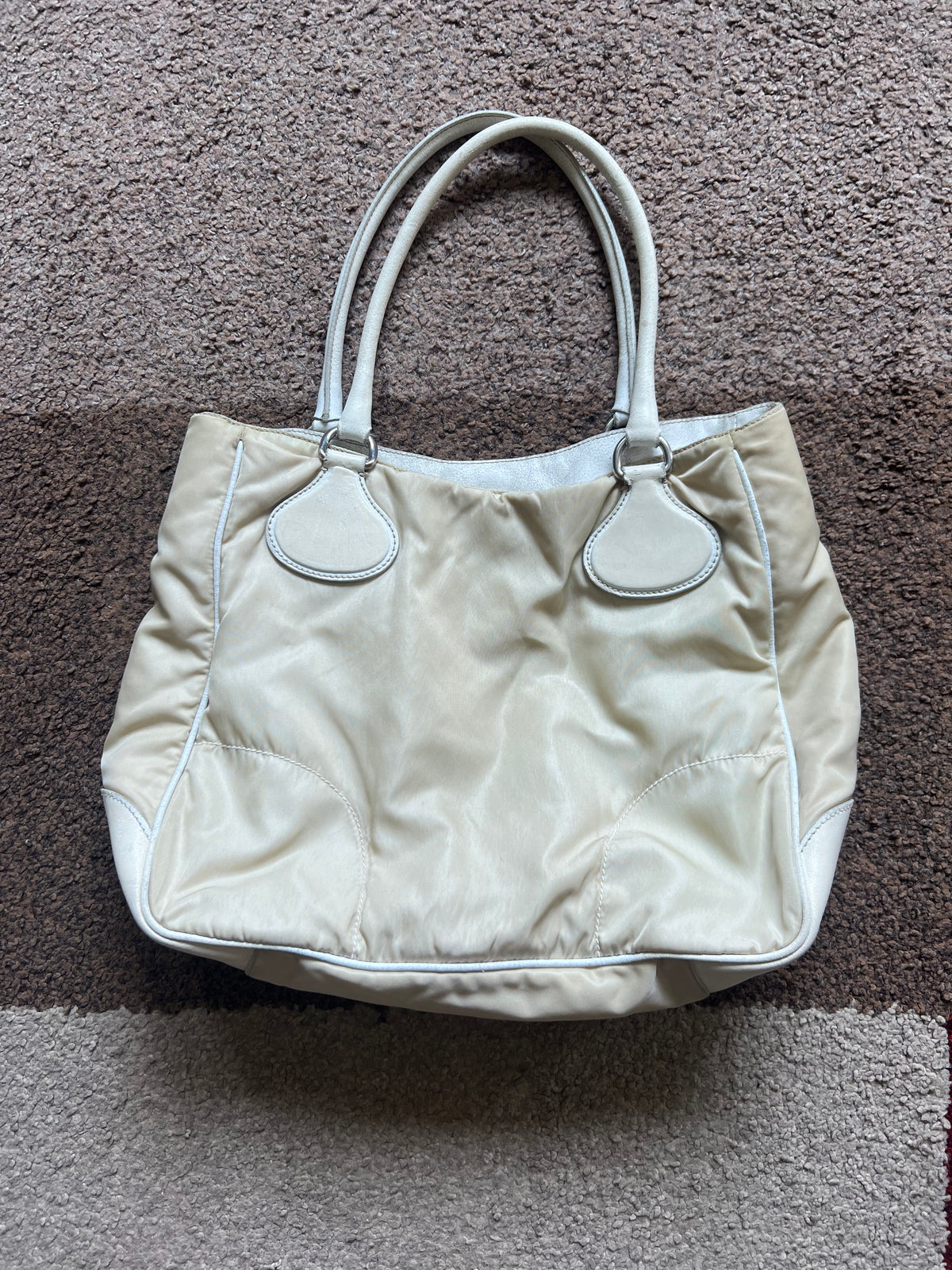 Prada Tasche