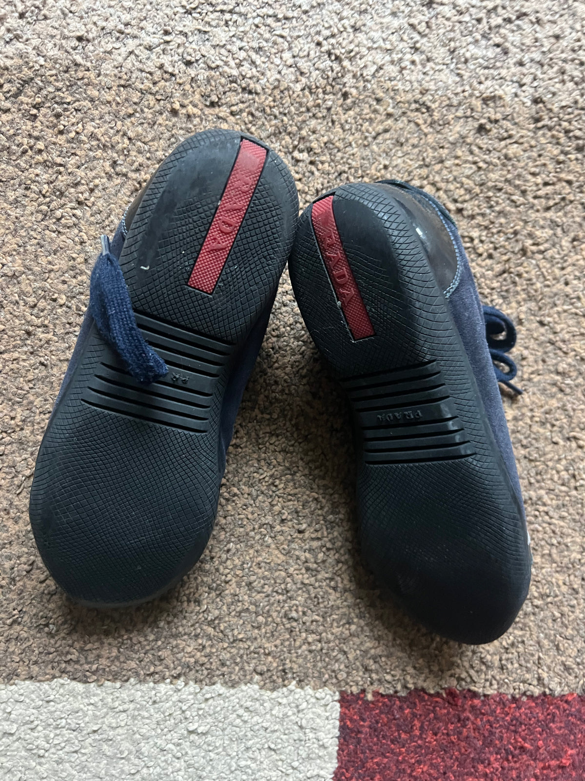 Prada Sneaker (37)