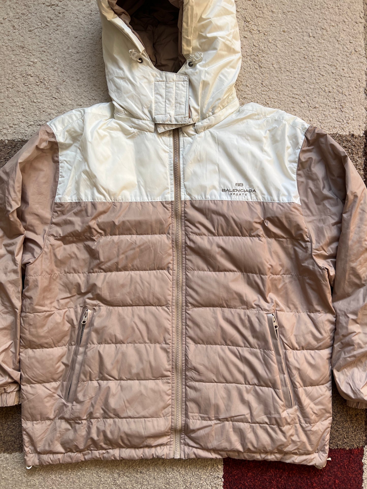 Balenciaga Puffer Jacket (M)