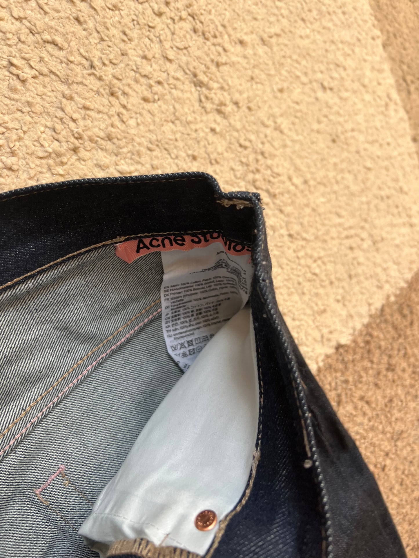 Acne Studios 2021M New RAW Jeans (W32)
