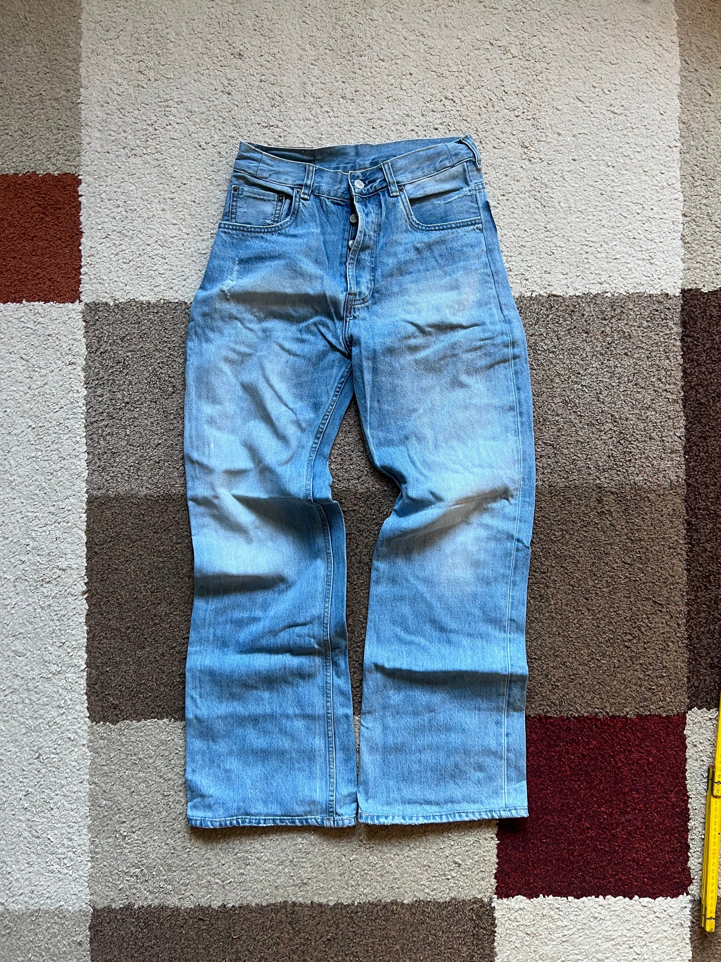 Acne Studios 2021M Light Blue Jeans (W30)