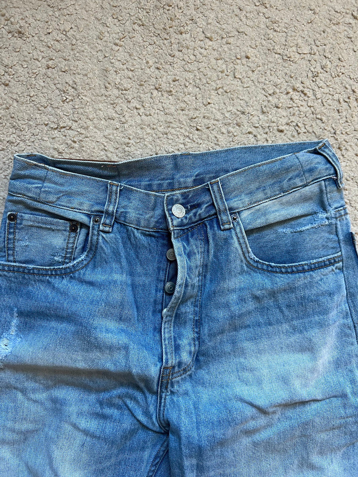 Acne Studios 2021M Light Blue Jeans (W30)