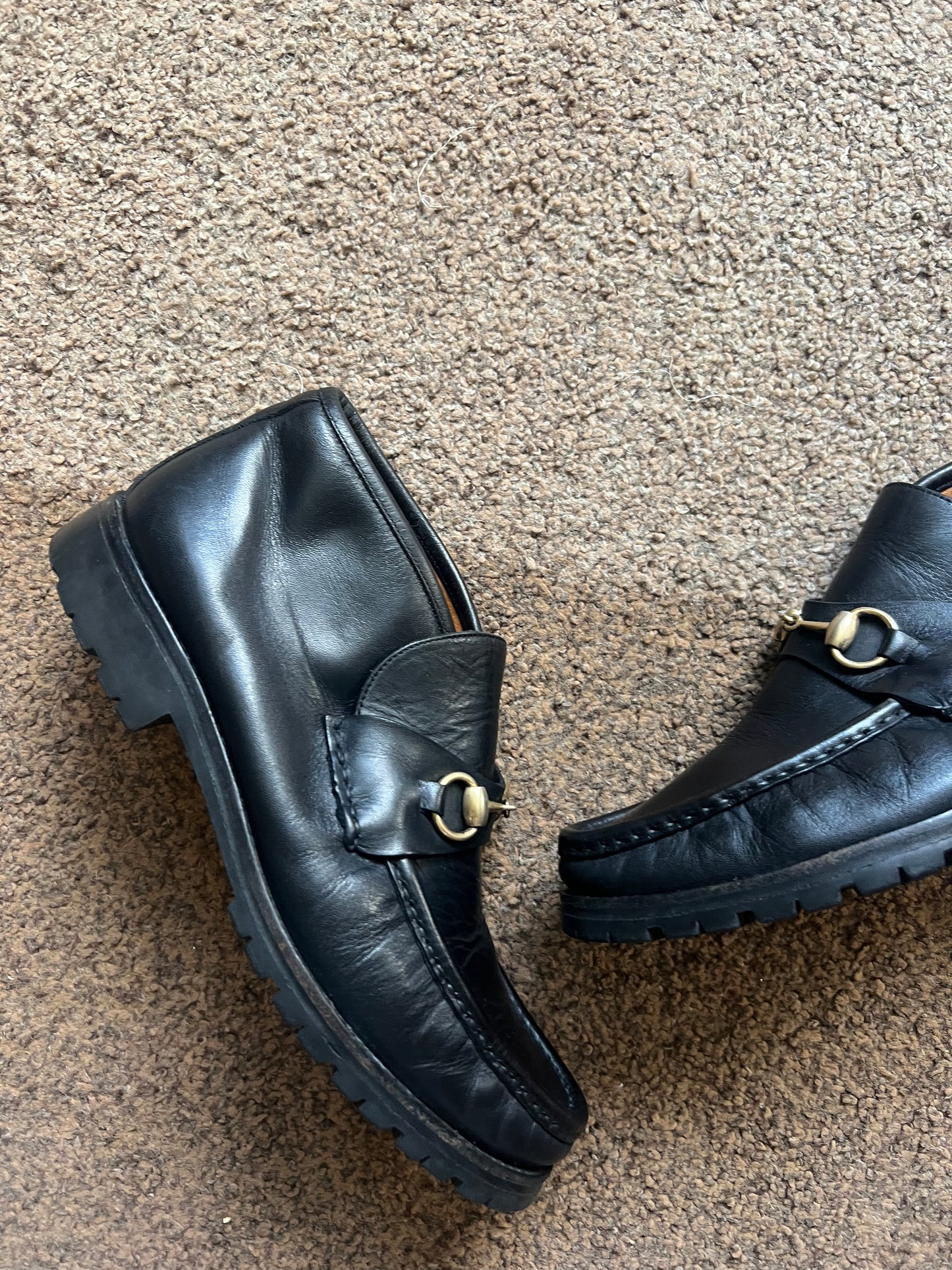 Gucci Horsebit Shoes (41)