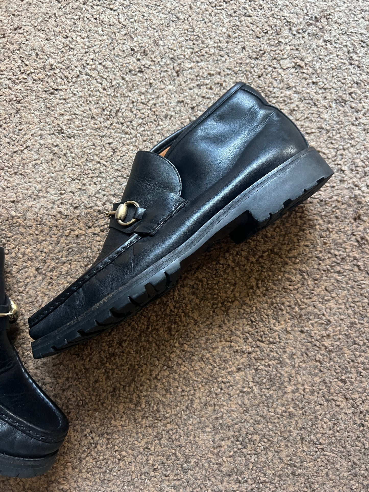 Gucci Horsebit Shoes (41)