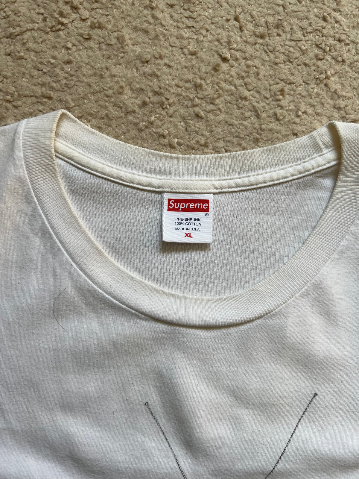 Supreme T-Shirt (XL)