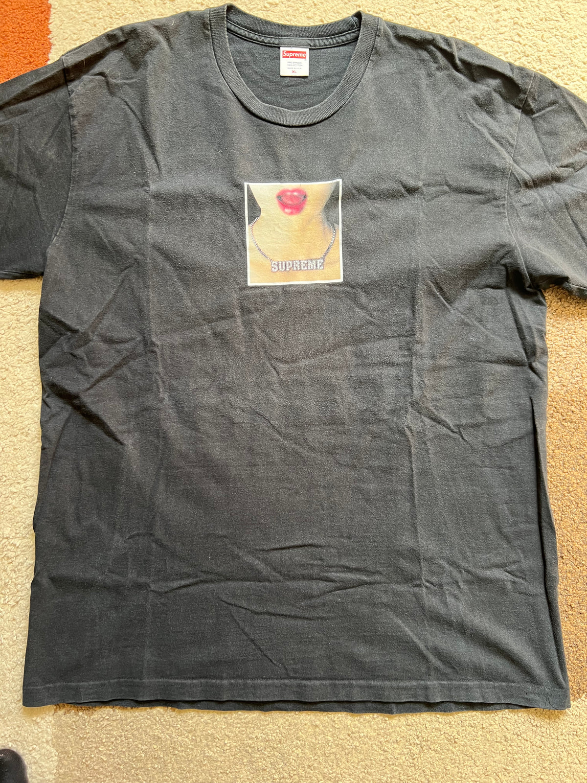 Supreme T-Shirt (XL)