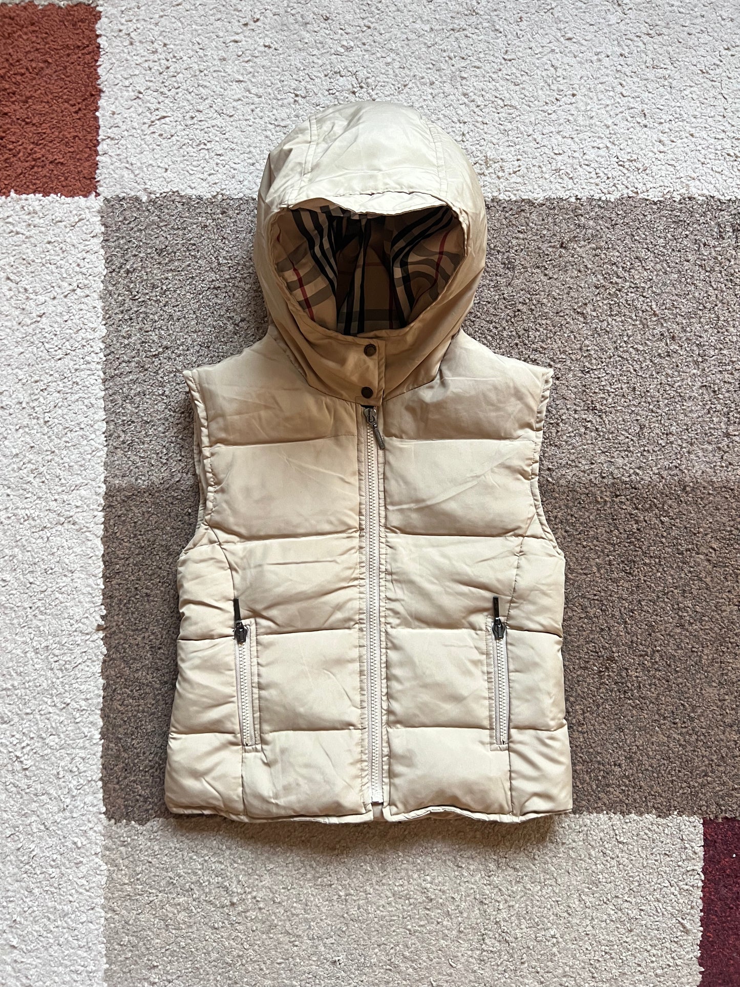 Burberry Vest (S)