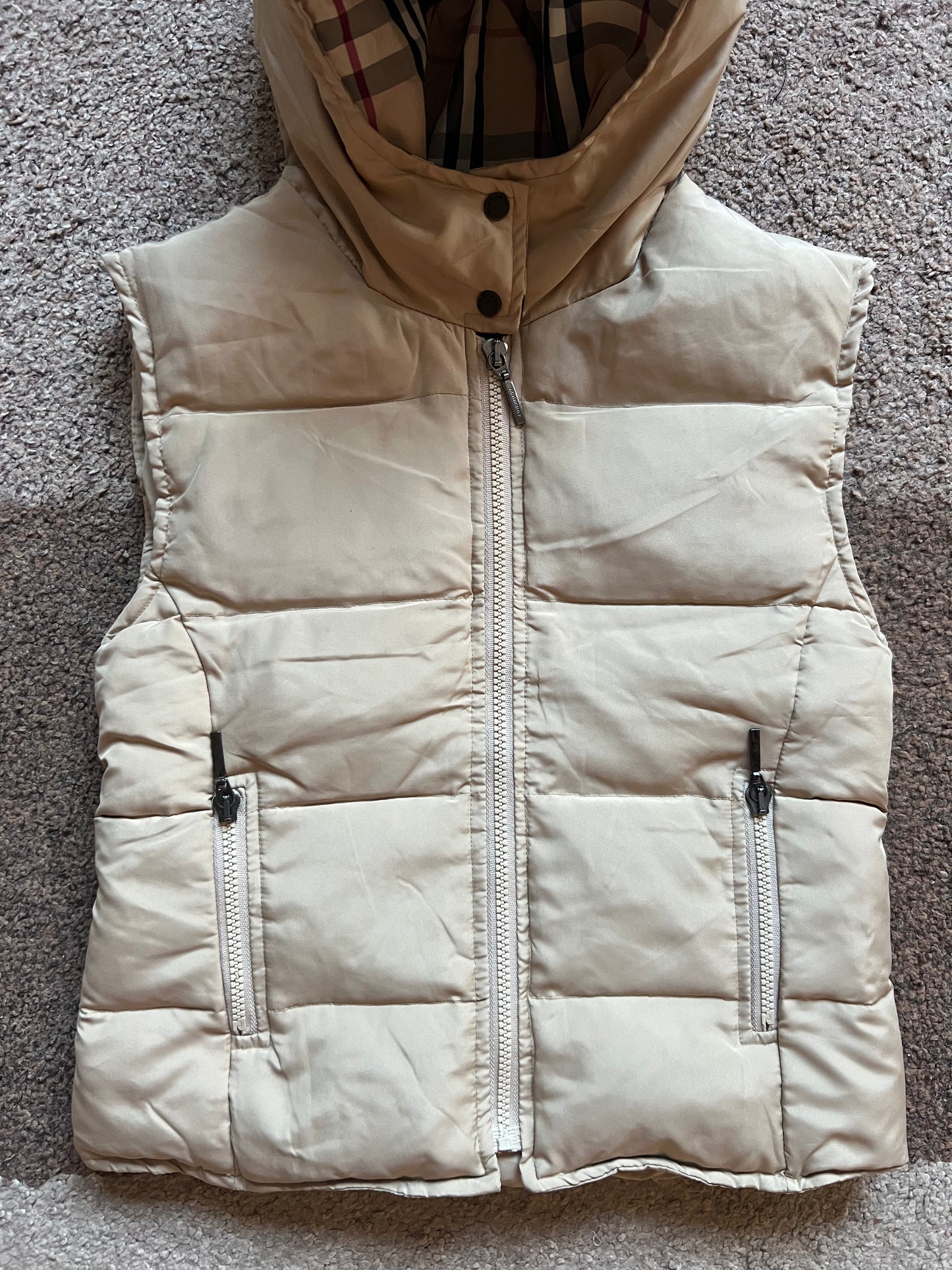 Burberry Vest (S)