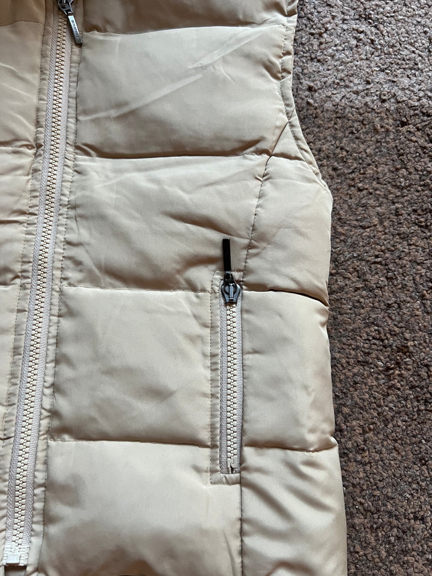 Burberry Vest (S)