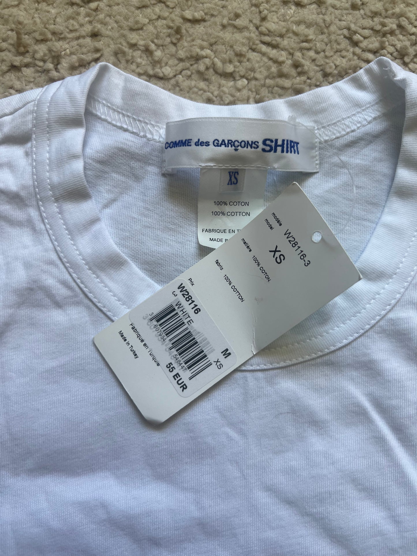 Comme Des Garcons T-Shirt (XS)