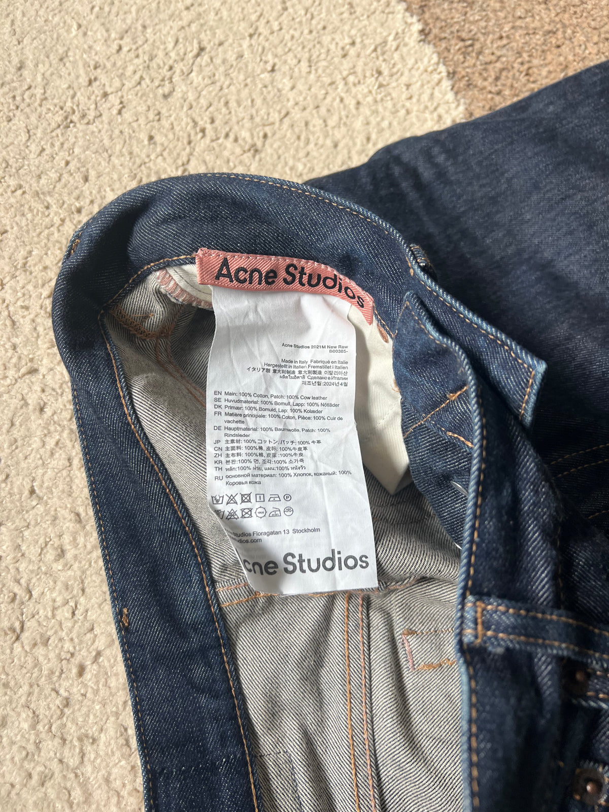 Acne Studios 2021M Bootcut Jeans (W30)