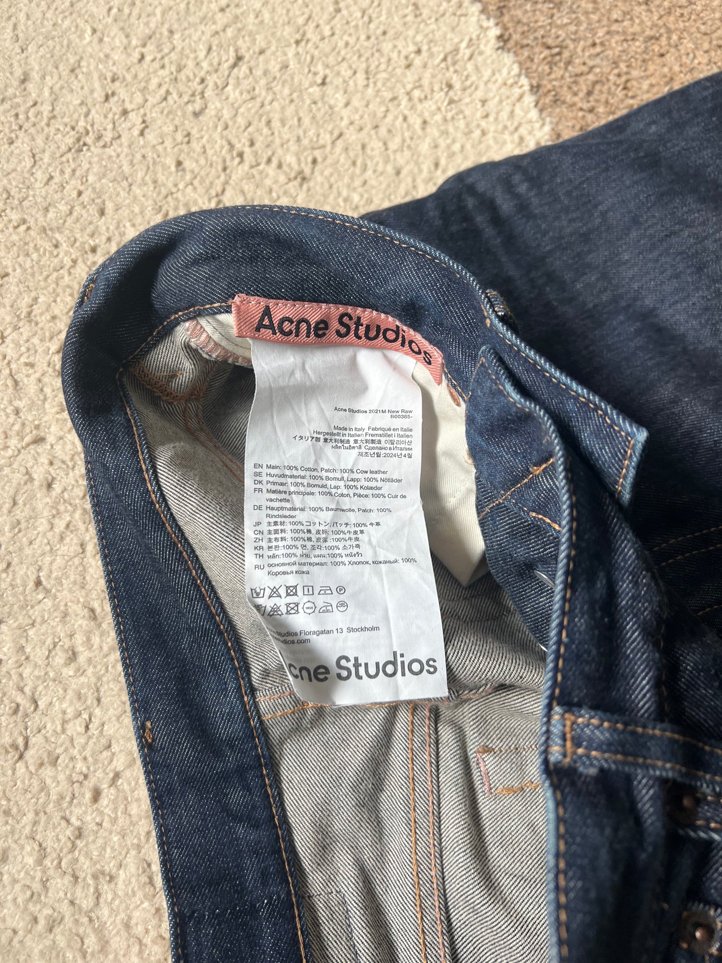 Acne Studios 2021M Bootcut Jeans (W30)