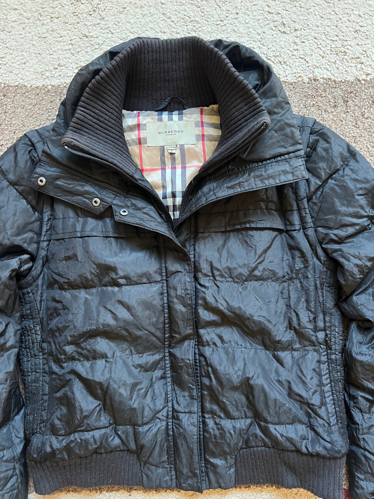 Burberry Jacket (L)