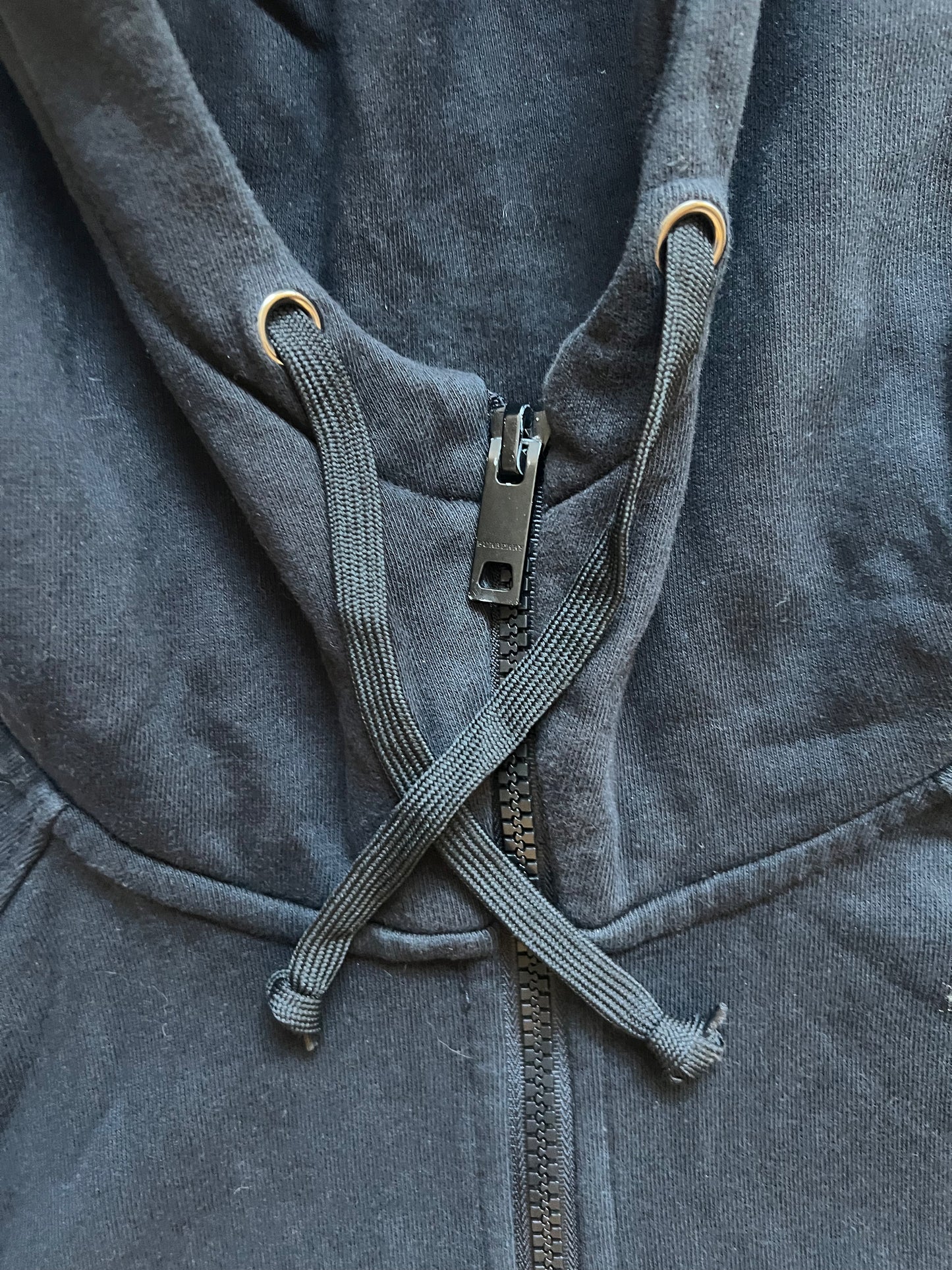 Burberry Zip-Hoodie (XL)