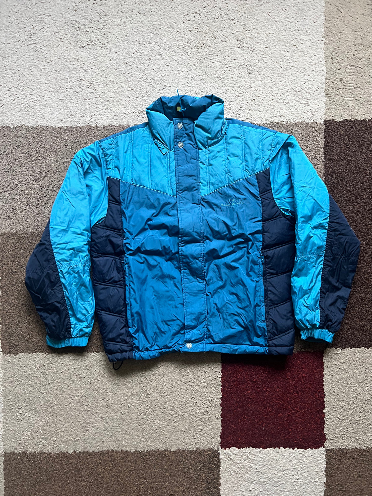 Balenciaga Puffer Jacket (M)