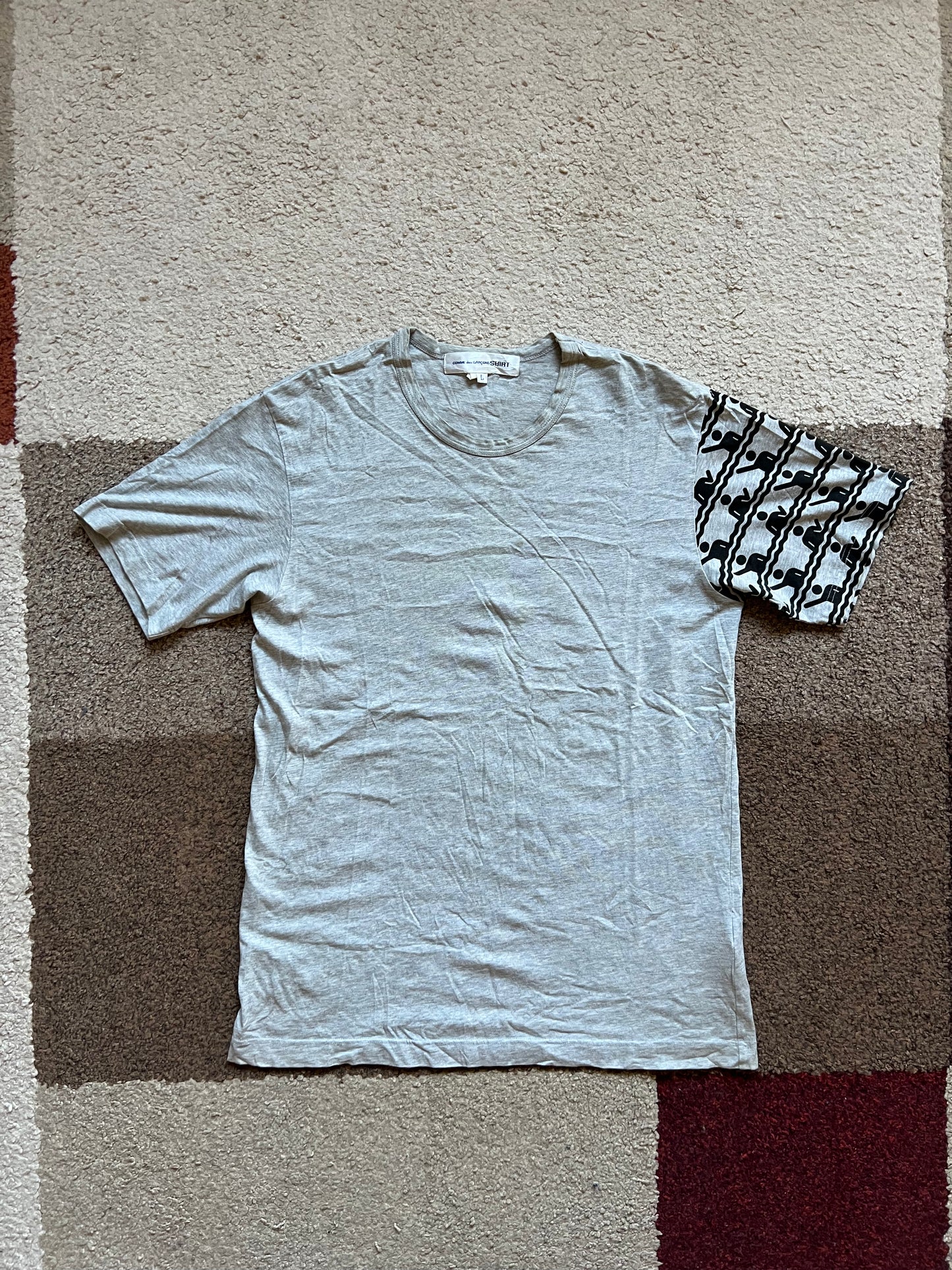 Comme Des Garcons T-Shirt (L)